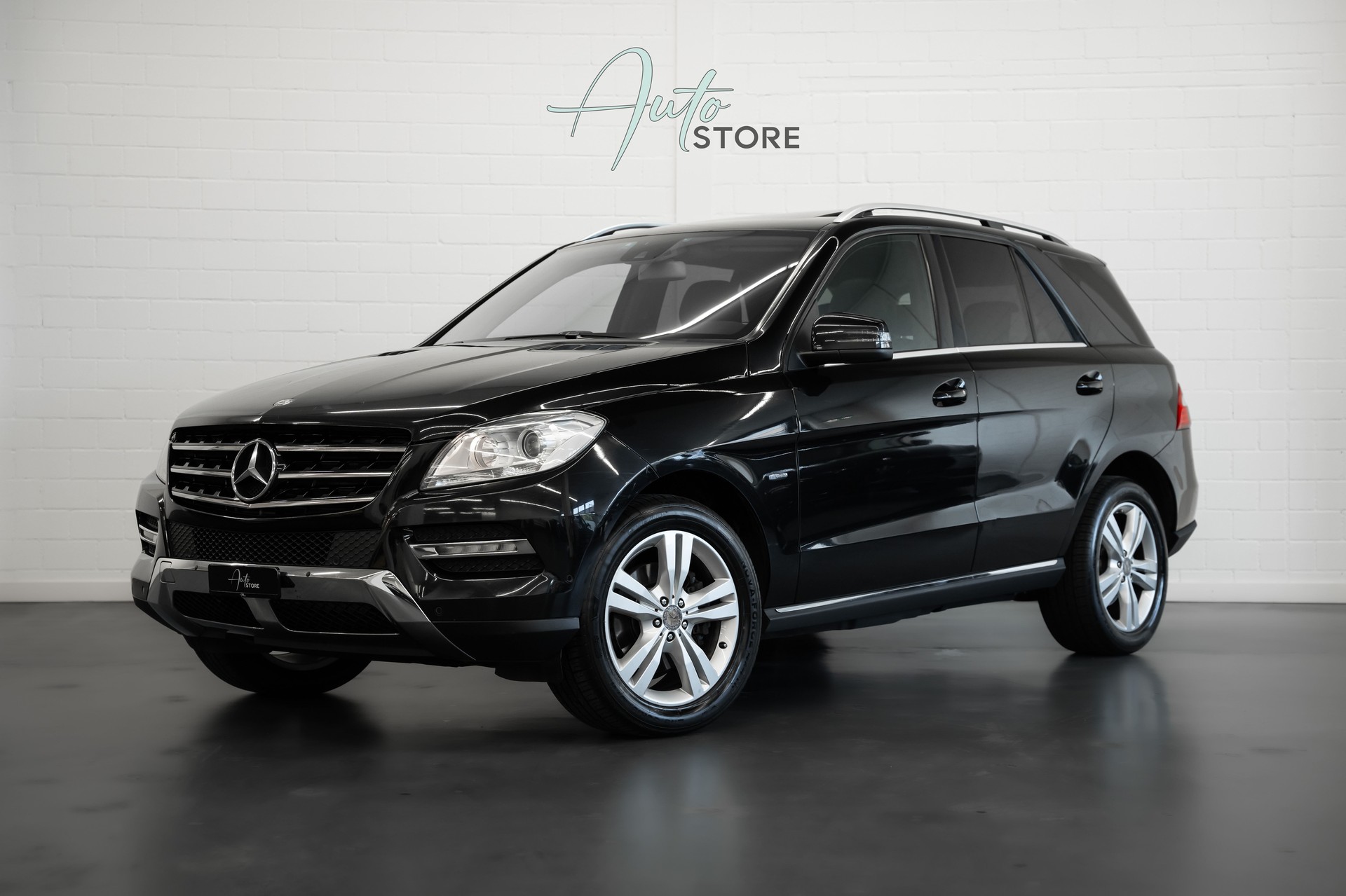 MERCEDES-BENZ ML 350 BlueTEC Edition 4Matic 7G-Tronic