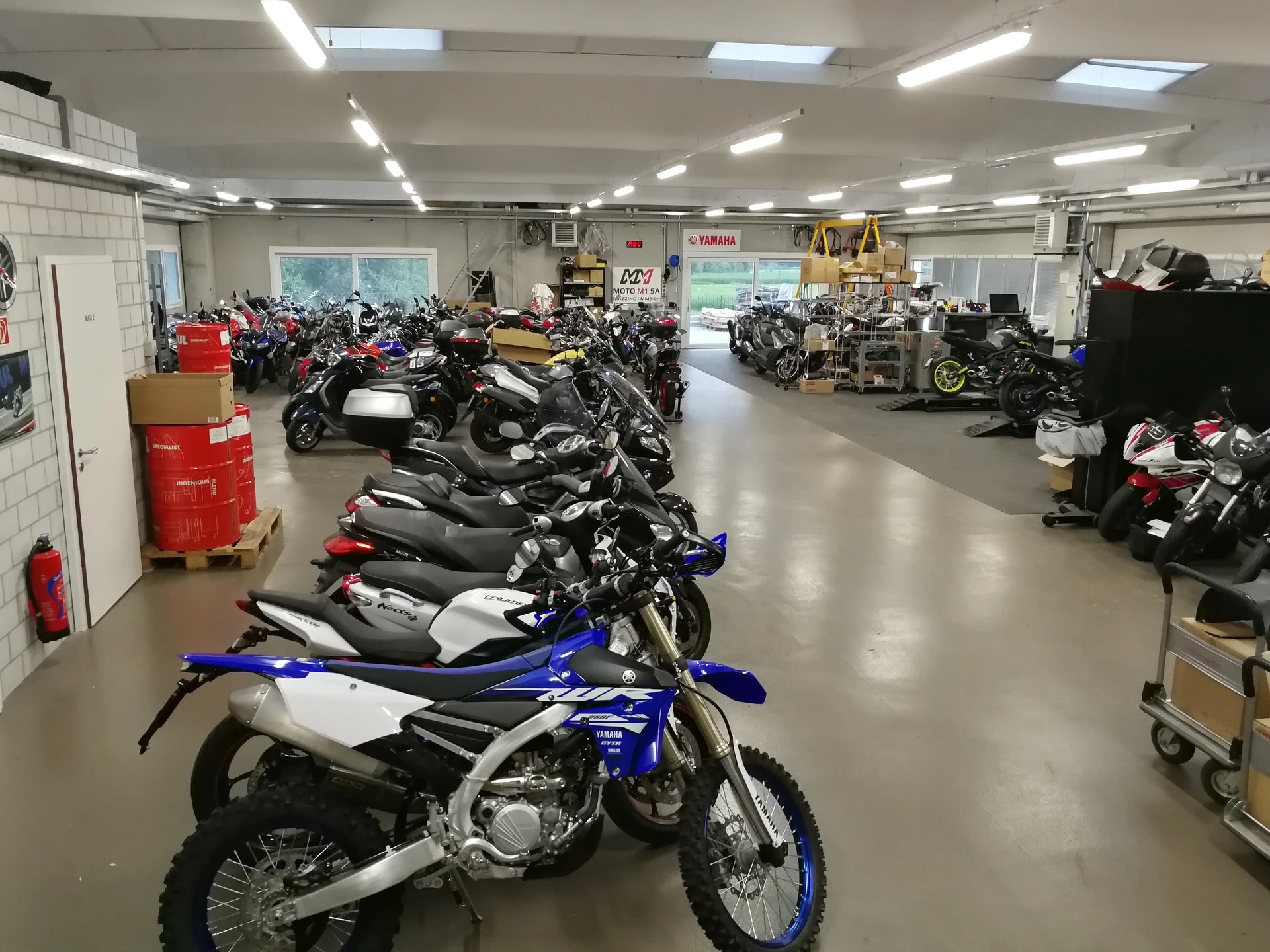 YAMAHA Tracer 9 GT+ Y-AMT-image-12