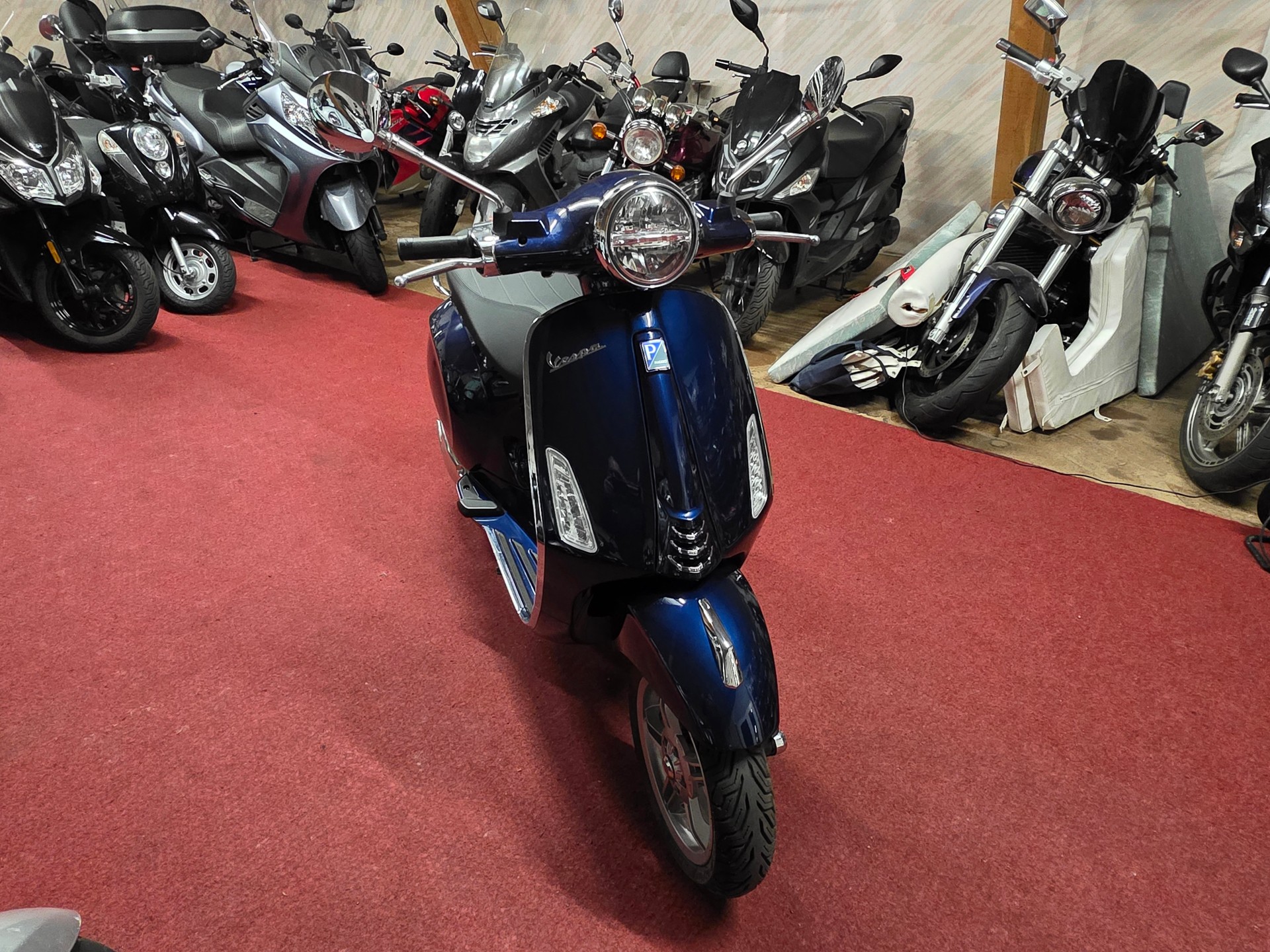 PIAGGIO Vespa 125 Primavera-image-6