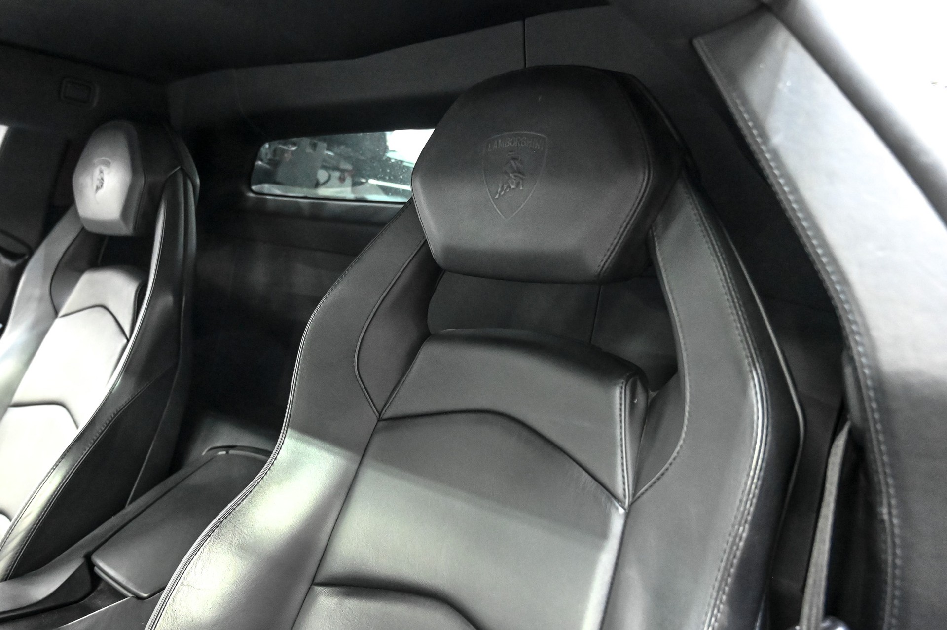 LAMBORGHINI Aventador LP700-4 Coupé E-Gear-image-26