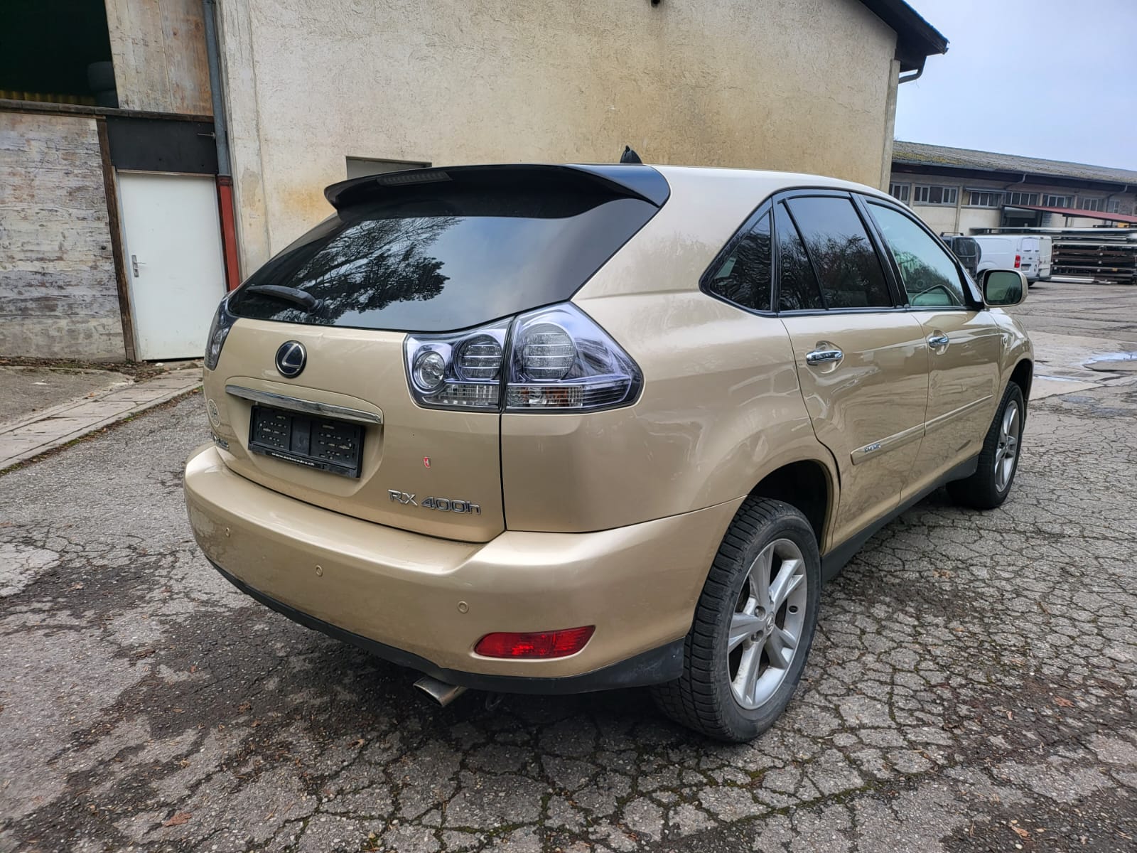 LEXUS RX 400h St.Moritz Business AWD Automatic-image-5
