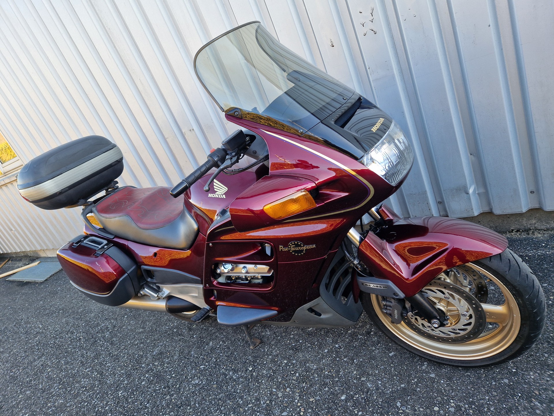HONDA ST 1100 A PAN-EUROPEAN KUNDENAUFTRAG-showroom-element-1
