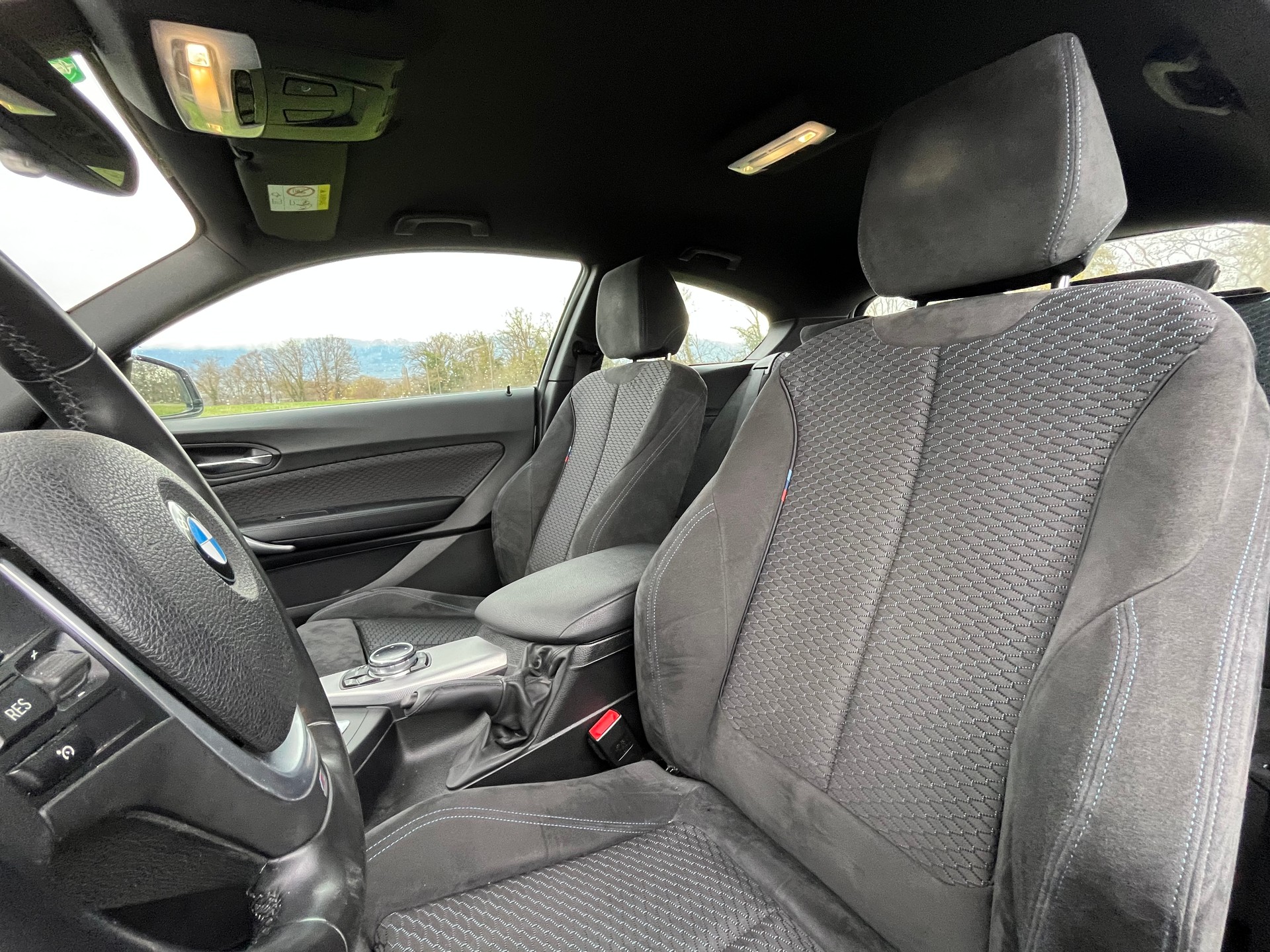 BMW 118i Steptronic M Sport-image-13
