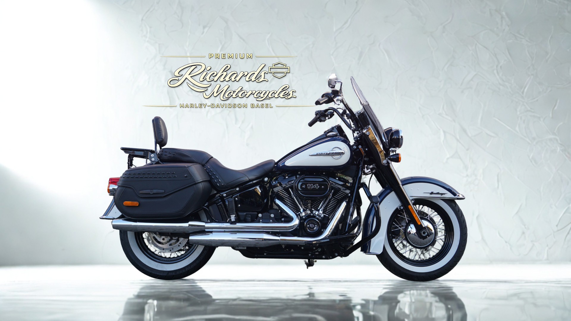 HARLEY-DAVIDSON FLHCS Heritage Classic 114 ABS-image-0