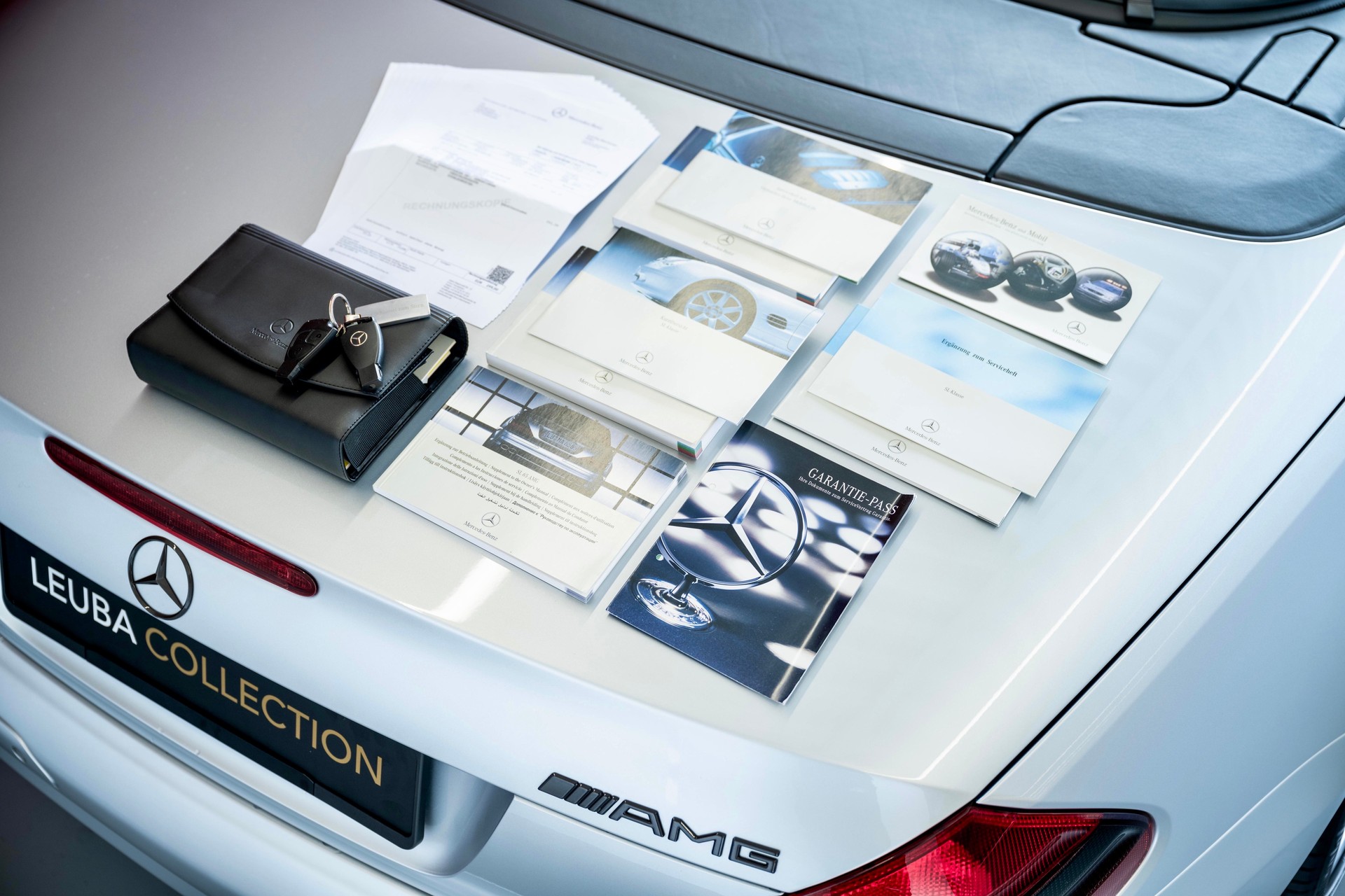 MERCEDES-BENZ SL 65 AMG (Leasing 0.80%, 2nd hand, 100% original, stunning condition, full Mercedes history)-image-31