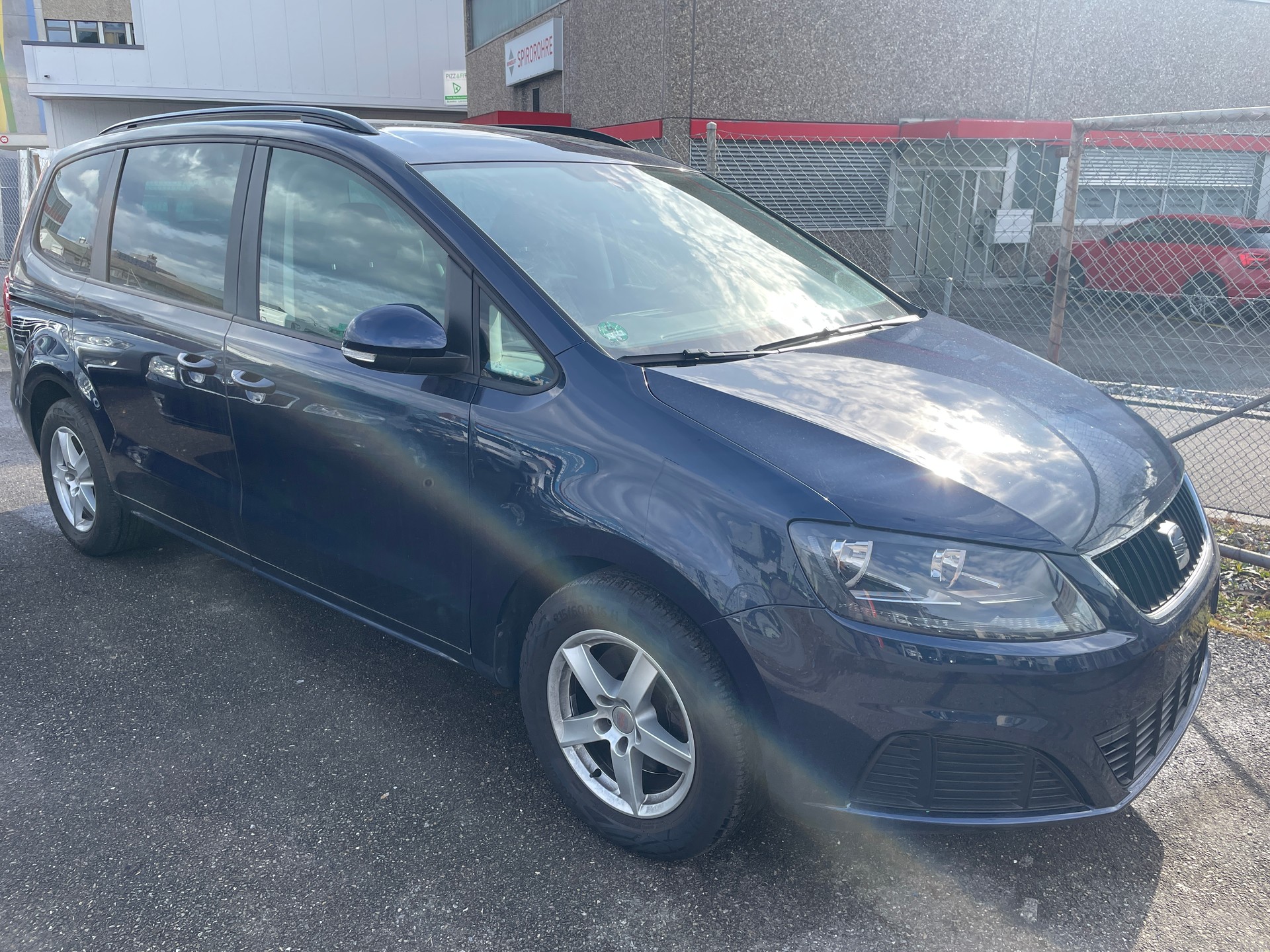 SEAT Alhambra 1.4 TSI Reference Eco-image-2