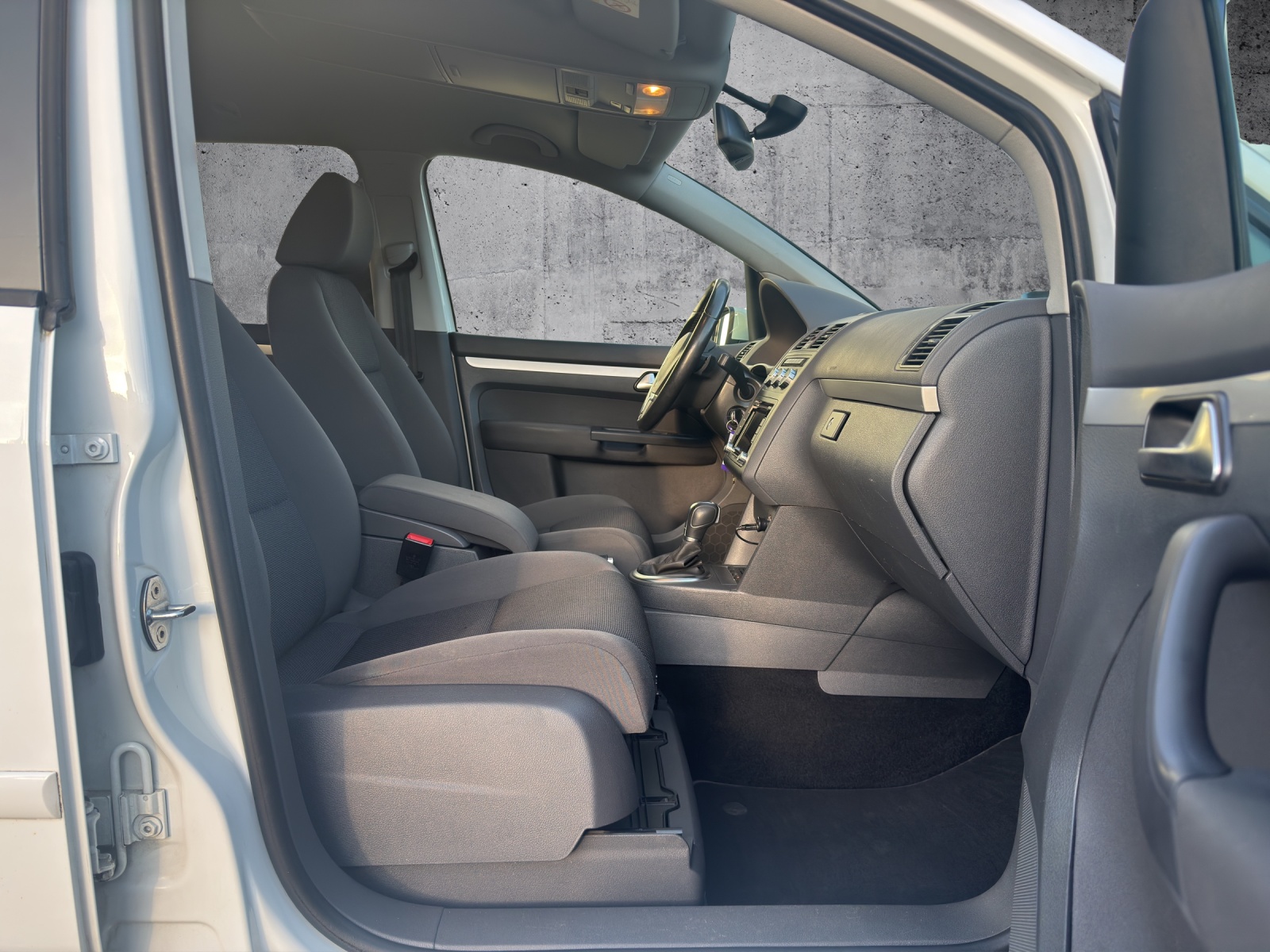 VW Touran 1.4 TSI Start DSG-image-11