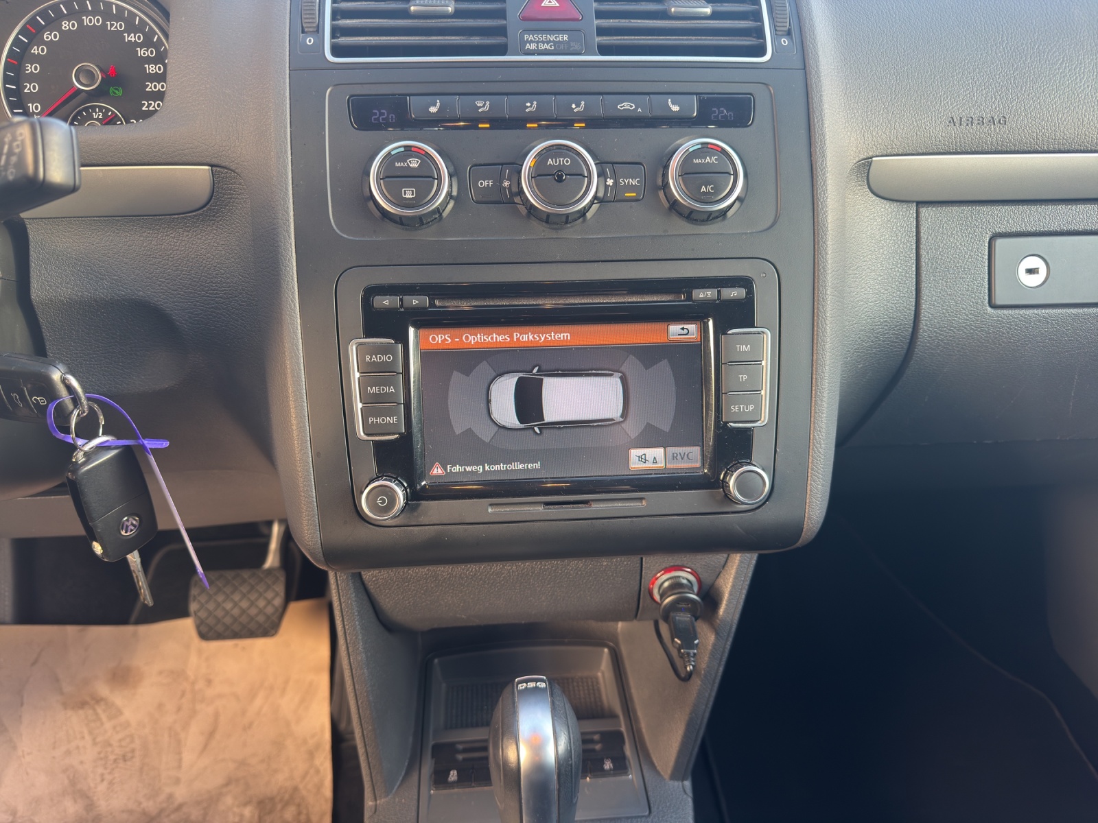 VW Touran 1.4 TSI Start DSG-image-15