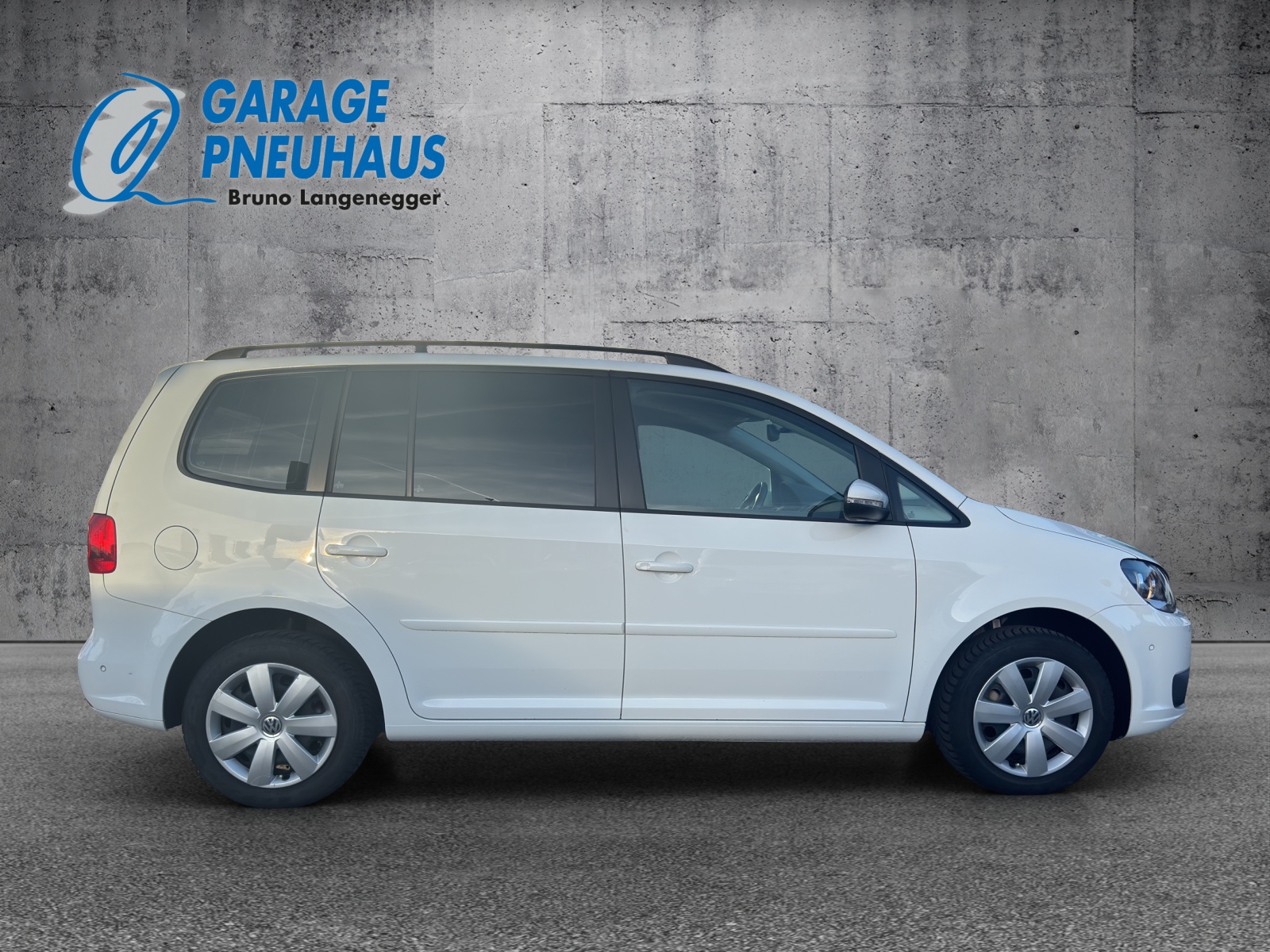 VW Touran 1.4 TSI Start DSG-image-19