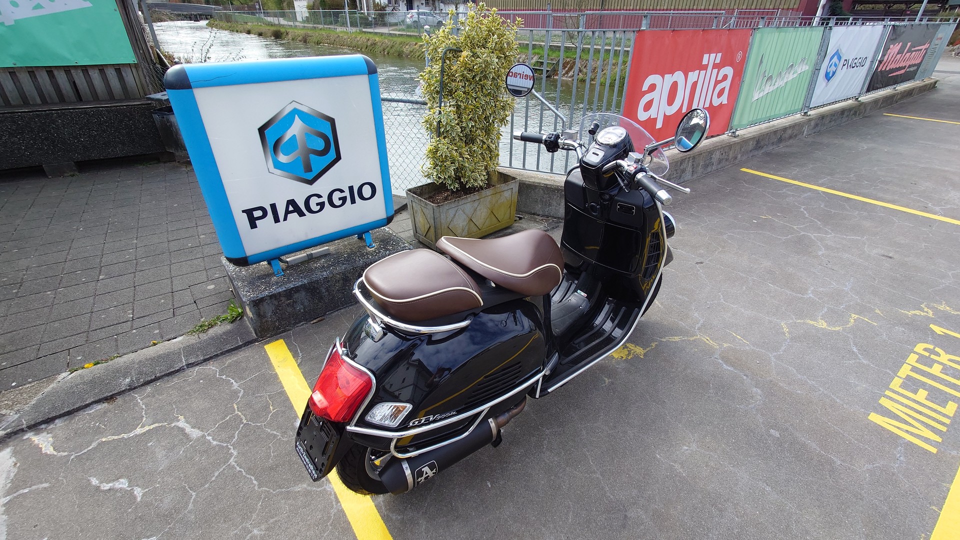 PIAGGIO Montenapoleone-image-2