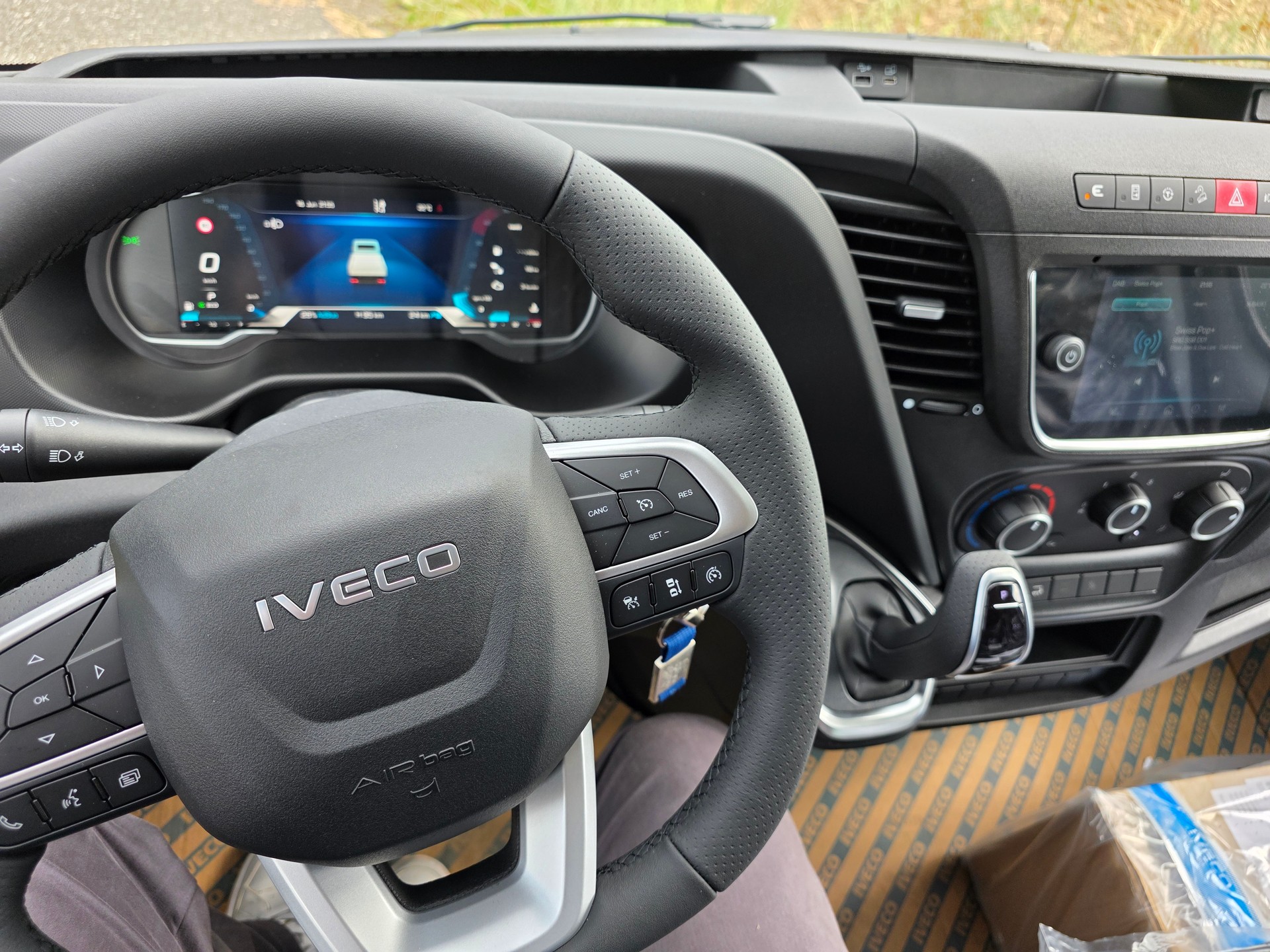IVECO 35 S 18H A8-image-4
