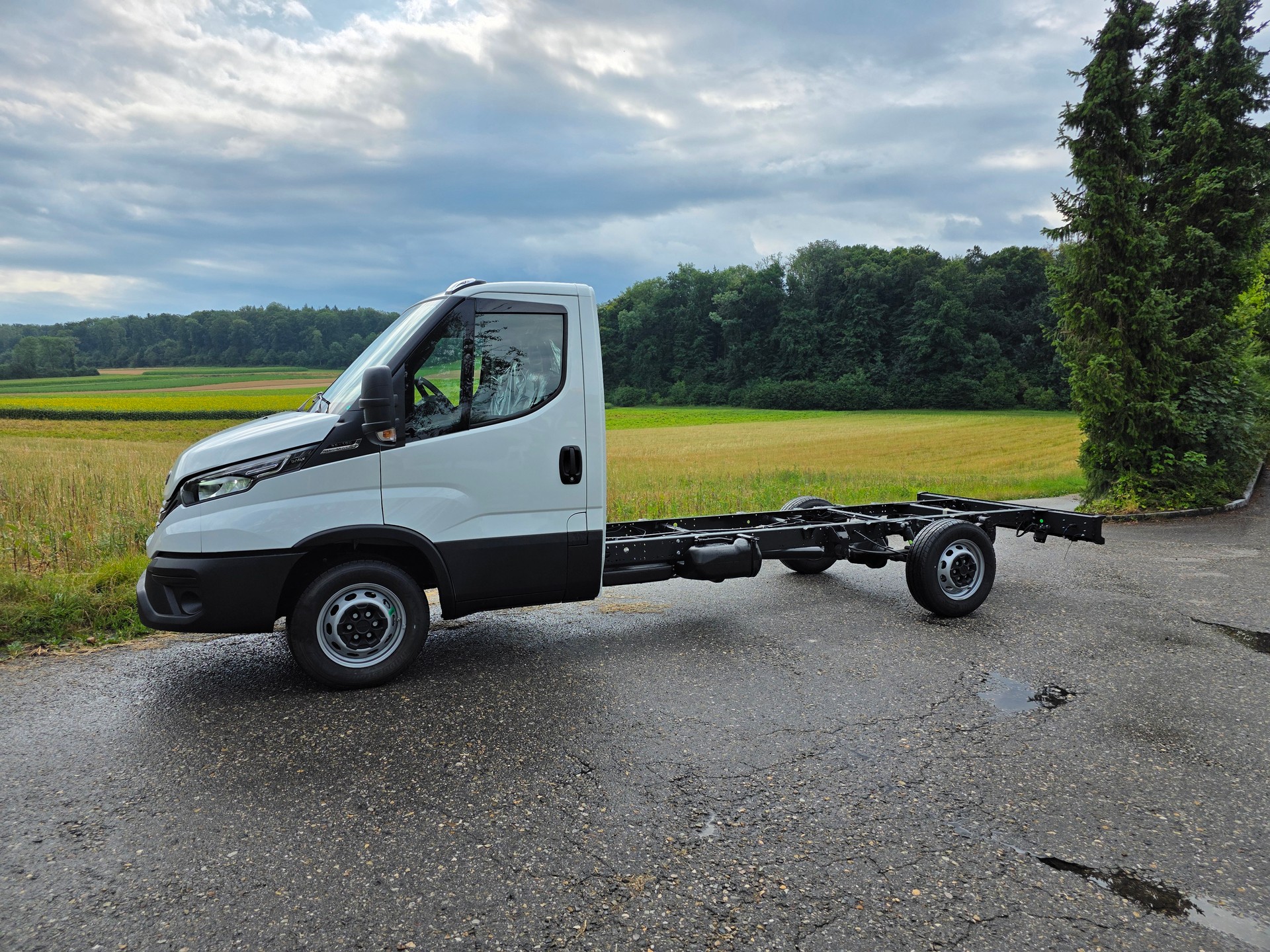 IVECO 35 S 18H A8