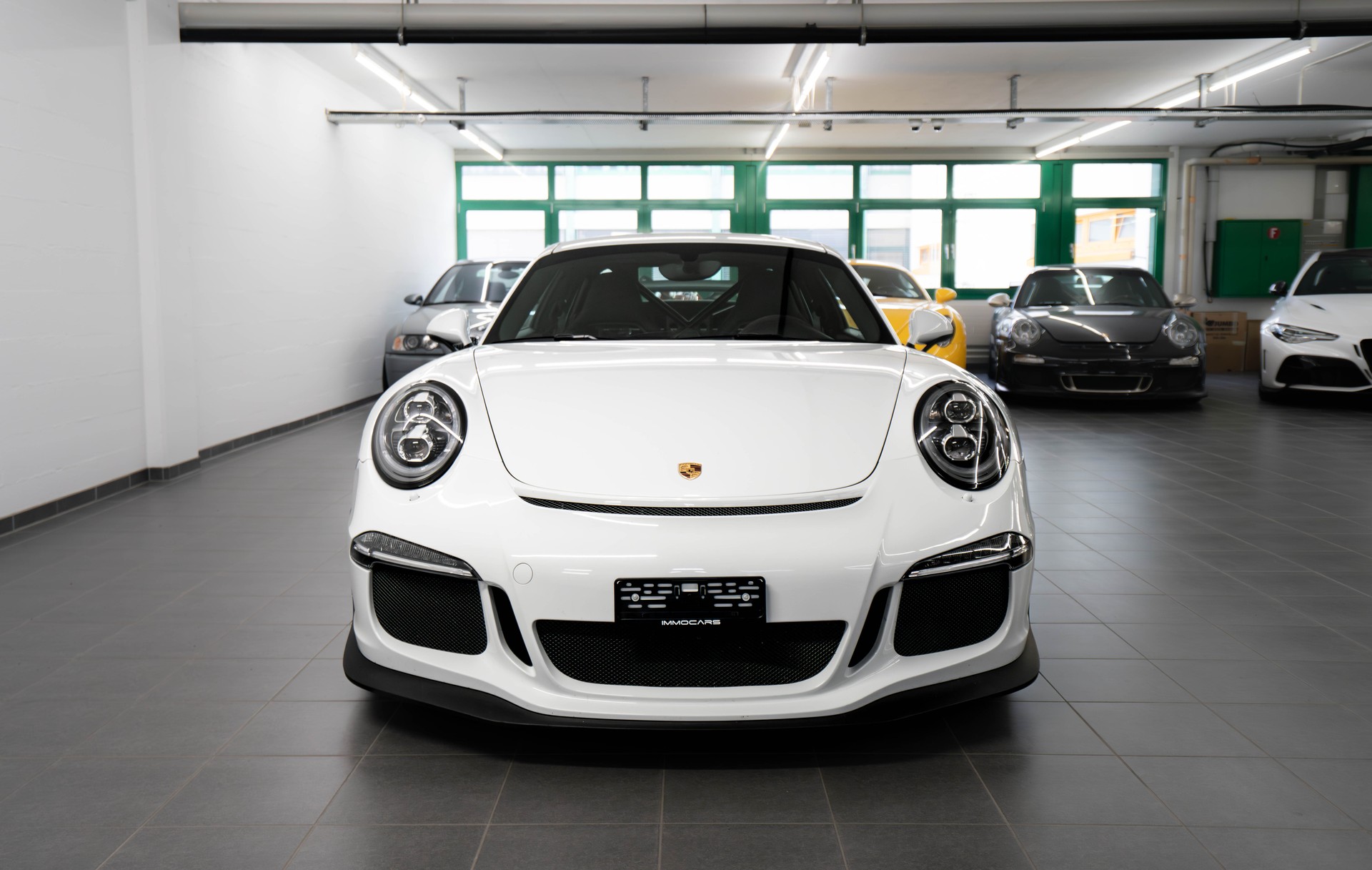 PORSCHE 911 GT3 PDK - KW Manthey-showroom-element-1