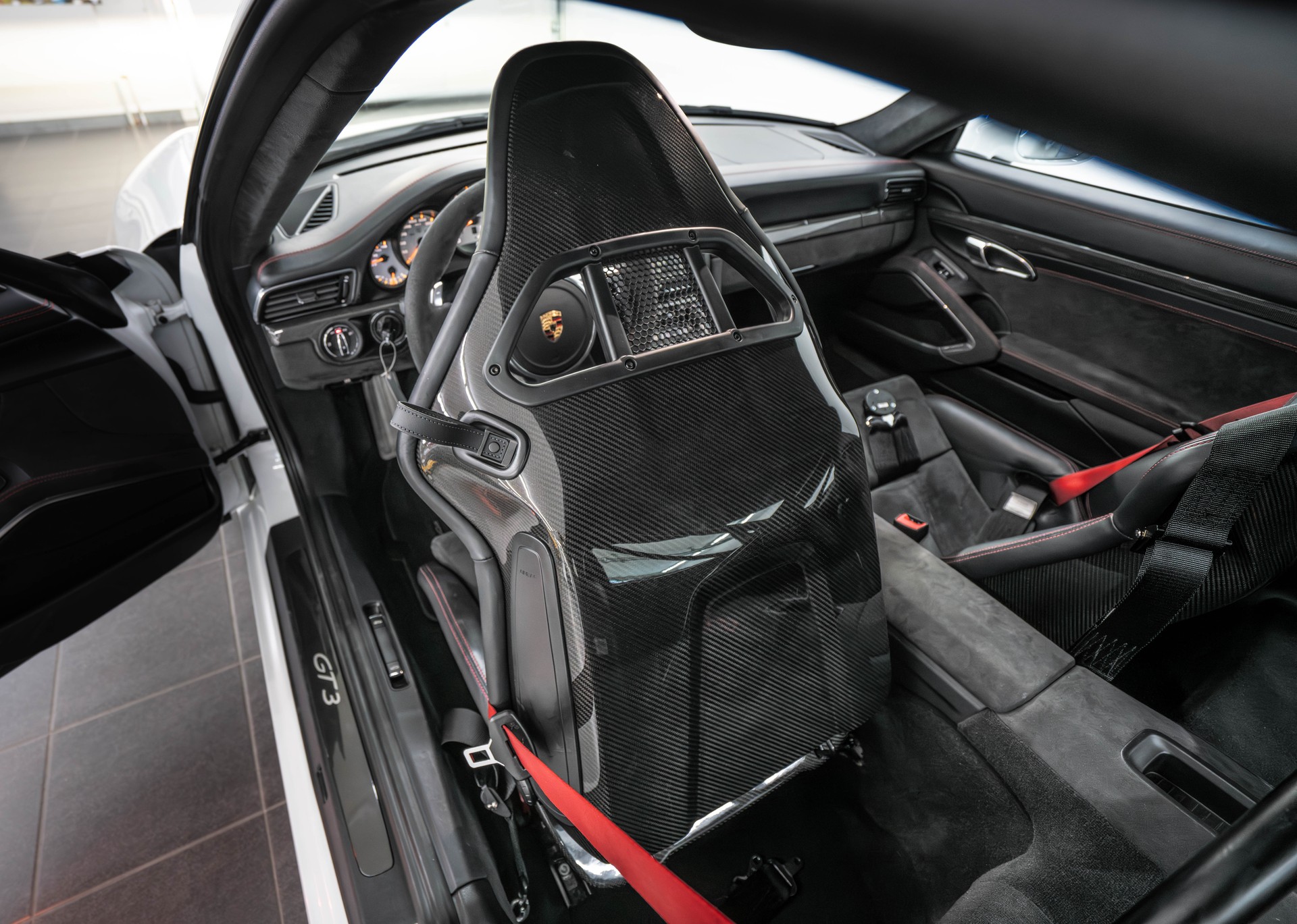 PORSCHE 911 GT3 PDK - KW Manthey-image-15