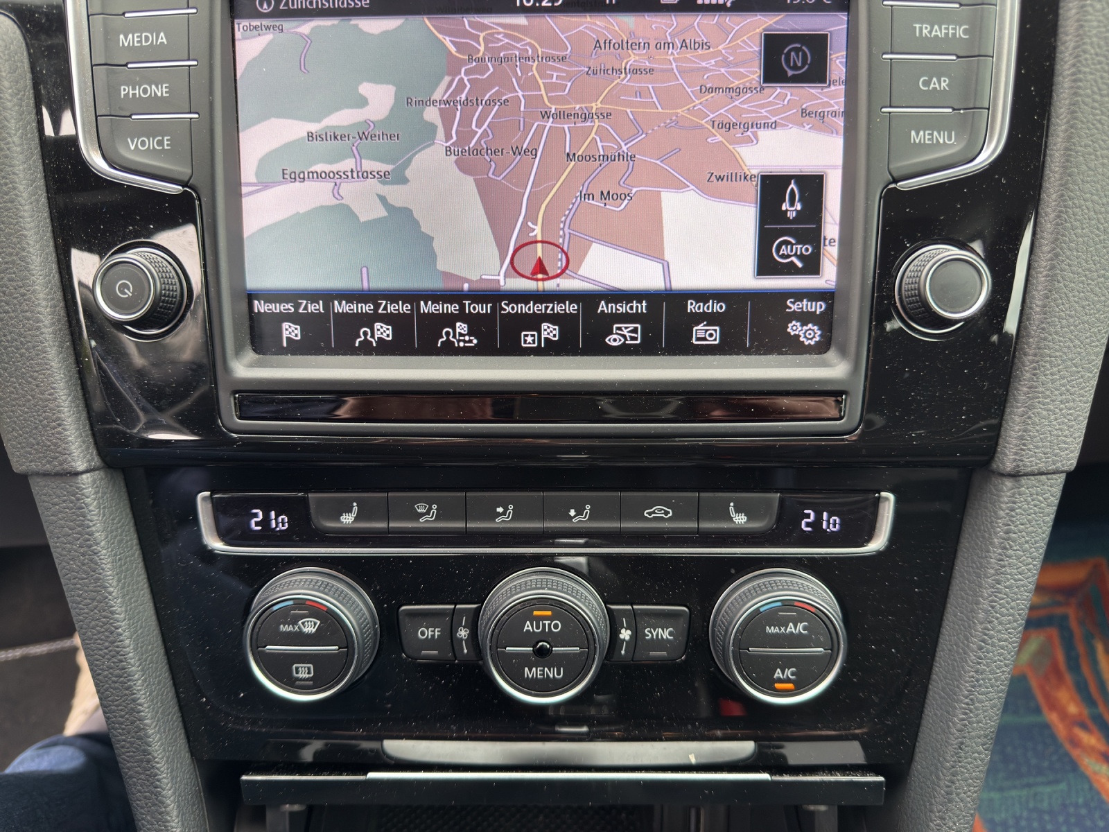 VW Golf VII 1.4 TSI 122 Cup DSG-image-10