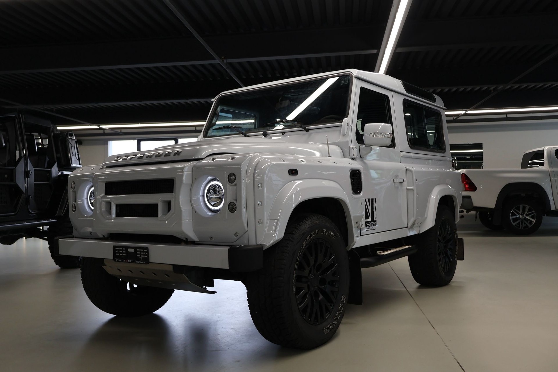 LAND ROVER Defender 90 2.2 TD4 LIMITED EDITION