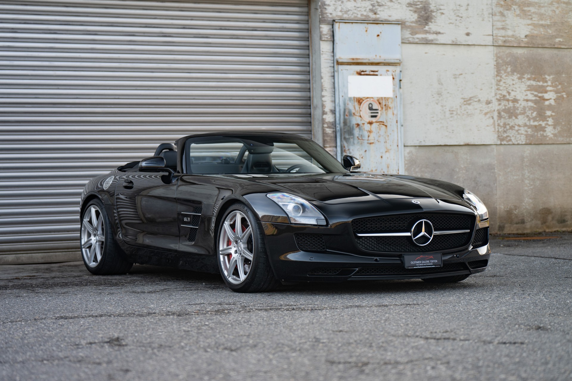 MERCEDES-BENZ SLS 63 AMG Speedshift-image-2