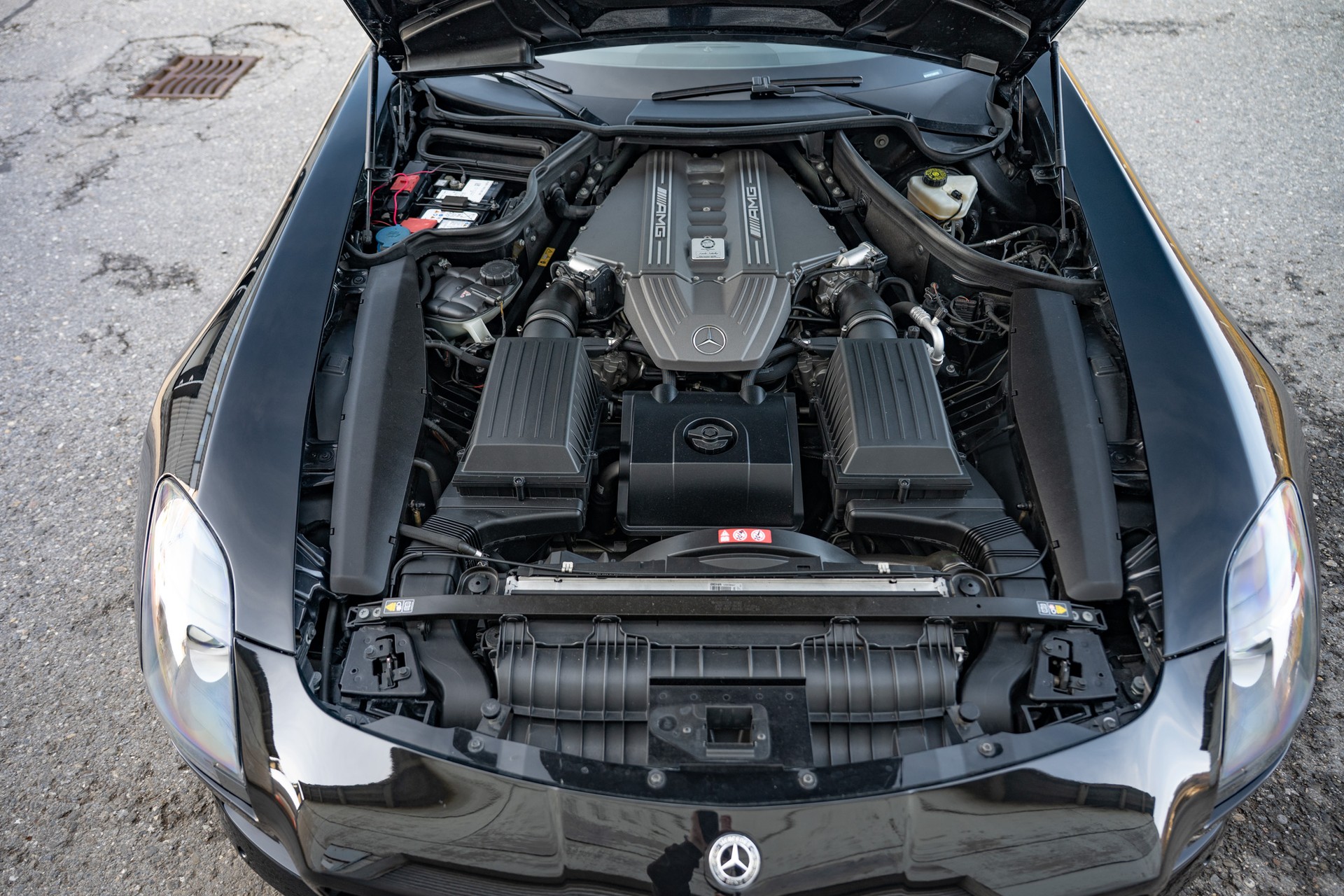 MERCEDES-BENZ SLS 63 AMG Speedshift-image-3