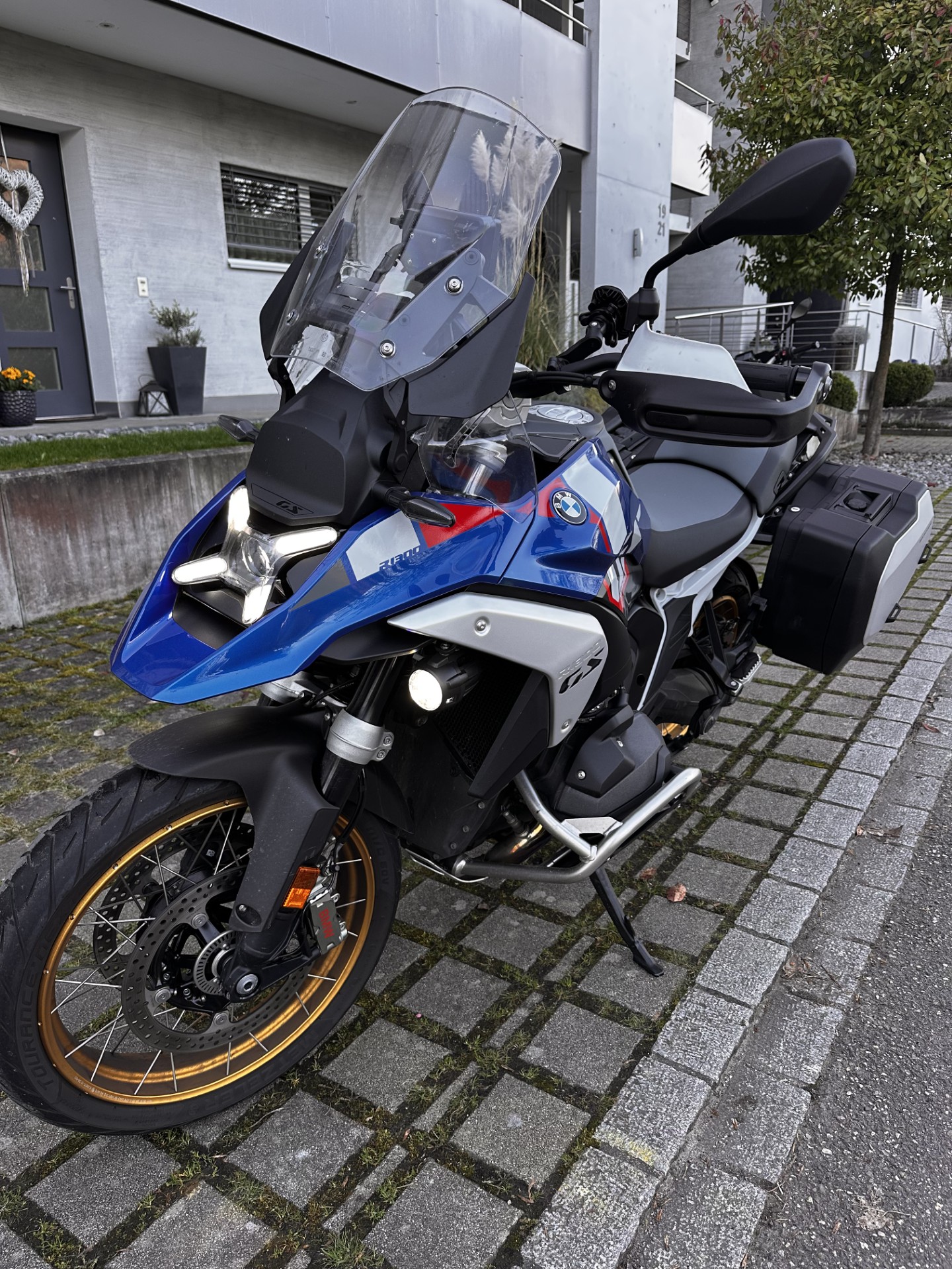 BMW R 1300 GS-image-7