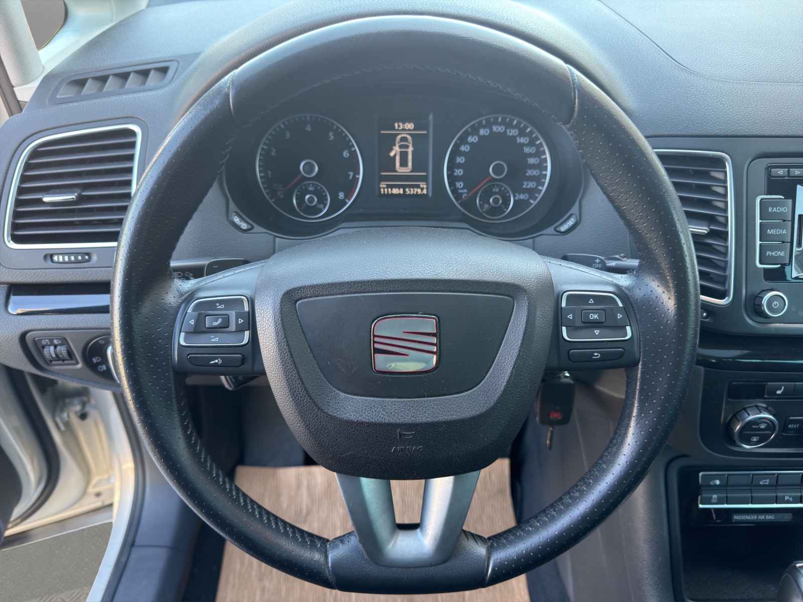 SEAT Alhambra 2.0 TSI Style DSG-image-9