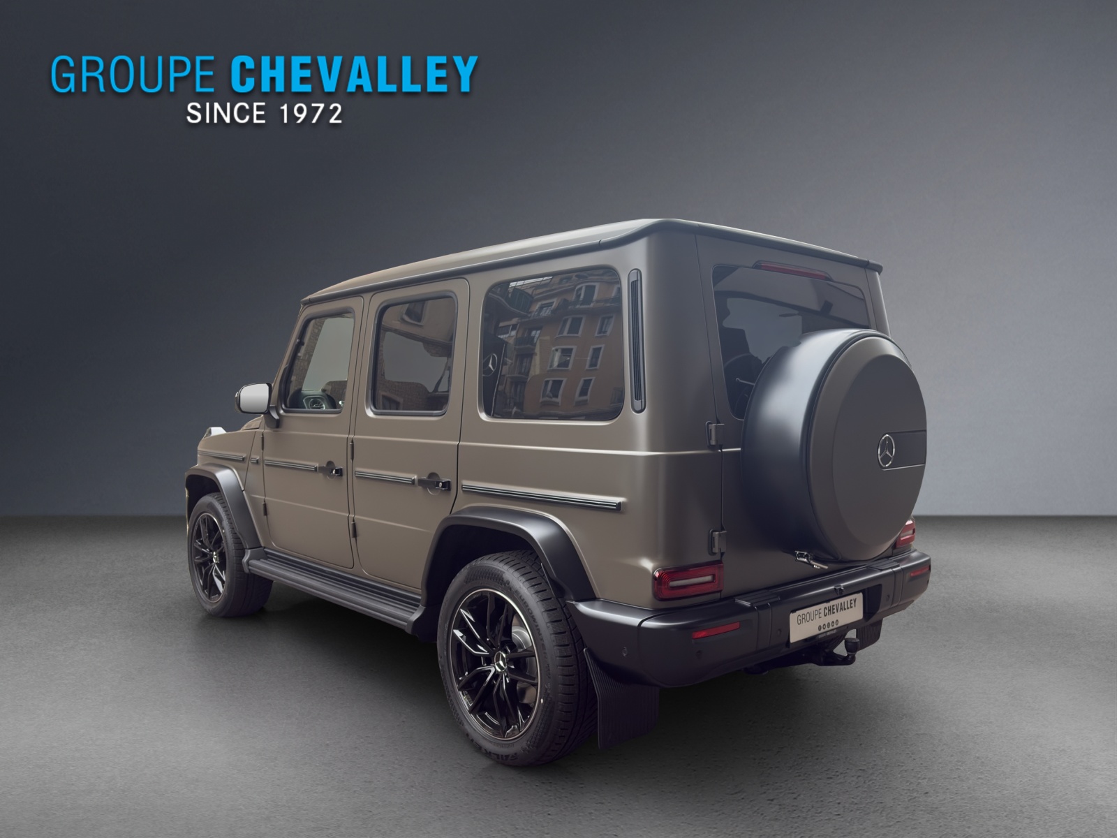 MERCEDES-BENZ G 450d 9G-Tronic-showroom-element-2