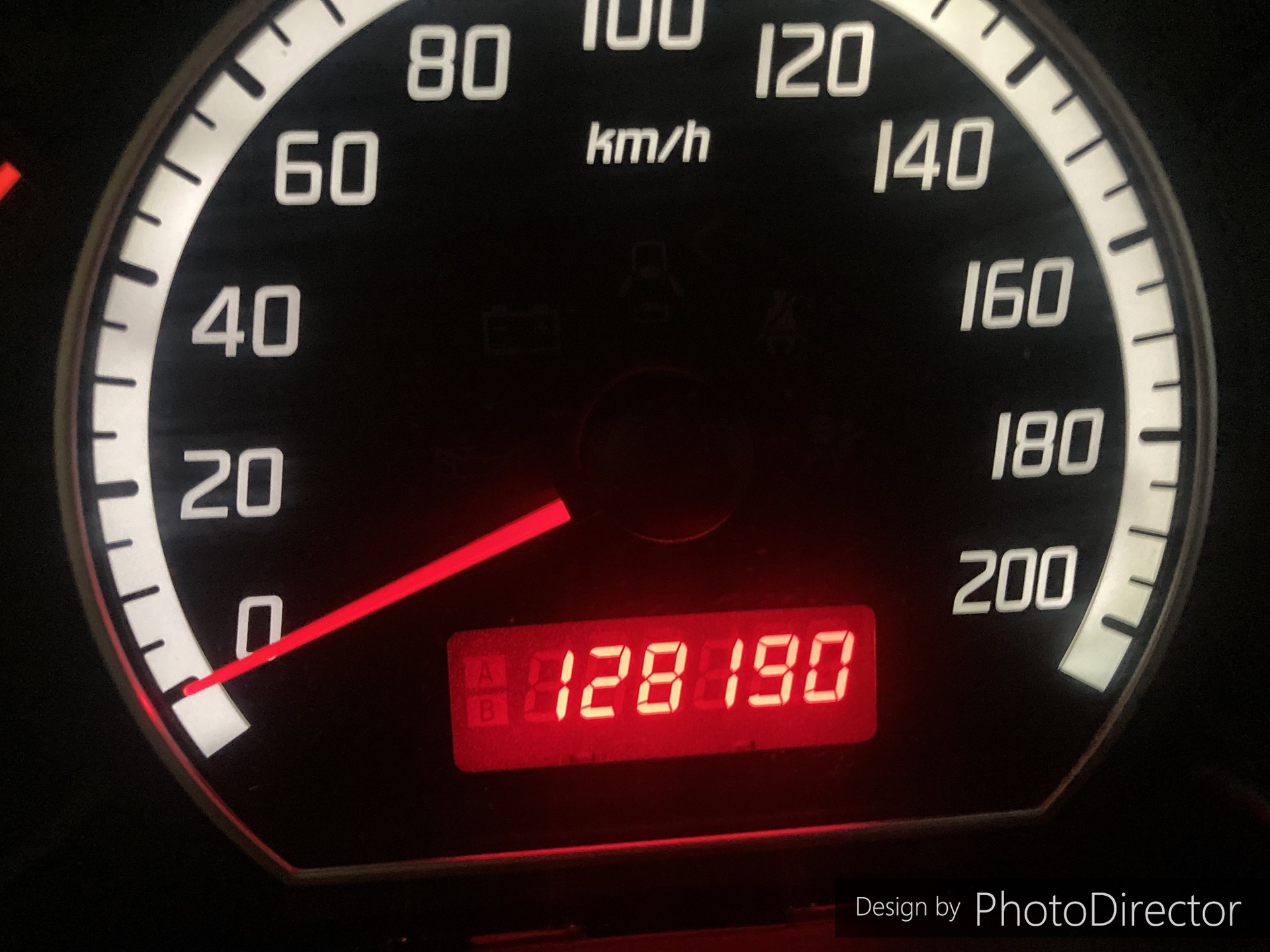 SUZUKI Swift 1.3i 16V GL 101 EDITION-image-8