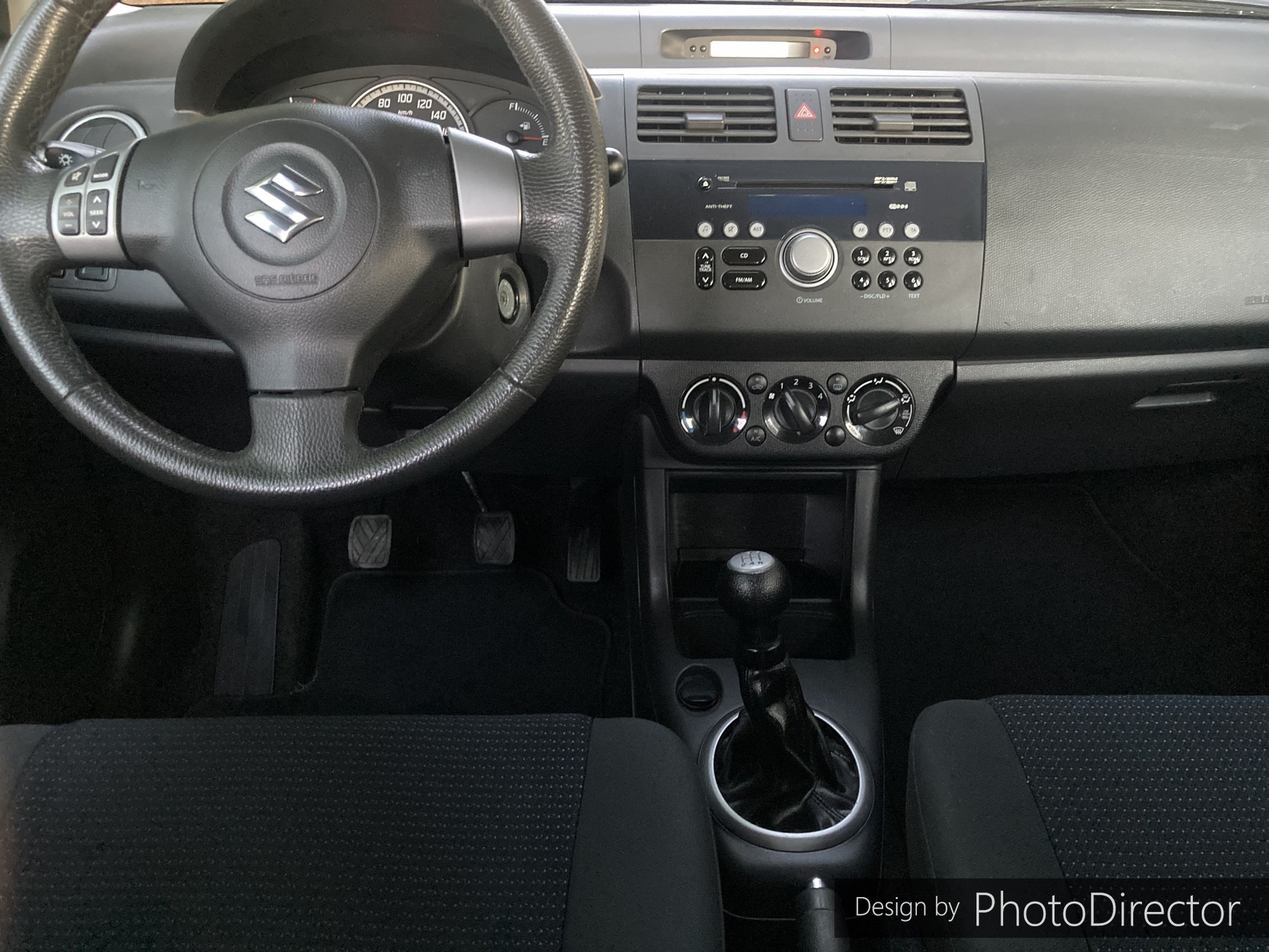 SUZUKI Swift 1.3i 16V GL 101 EDITION-image-6