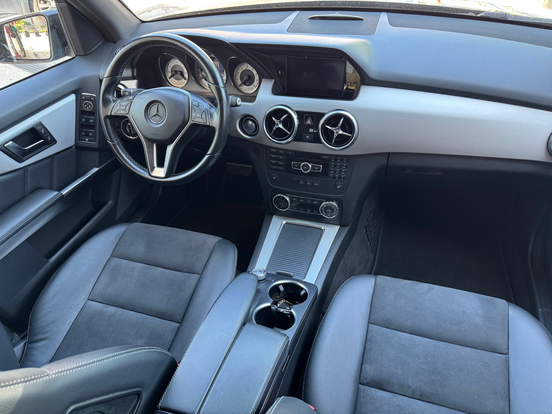MERCEDES-BENZ GLK 350 4Matic 7G-Tronic-image-10