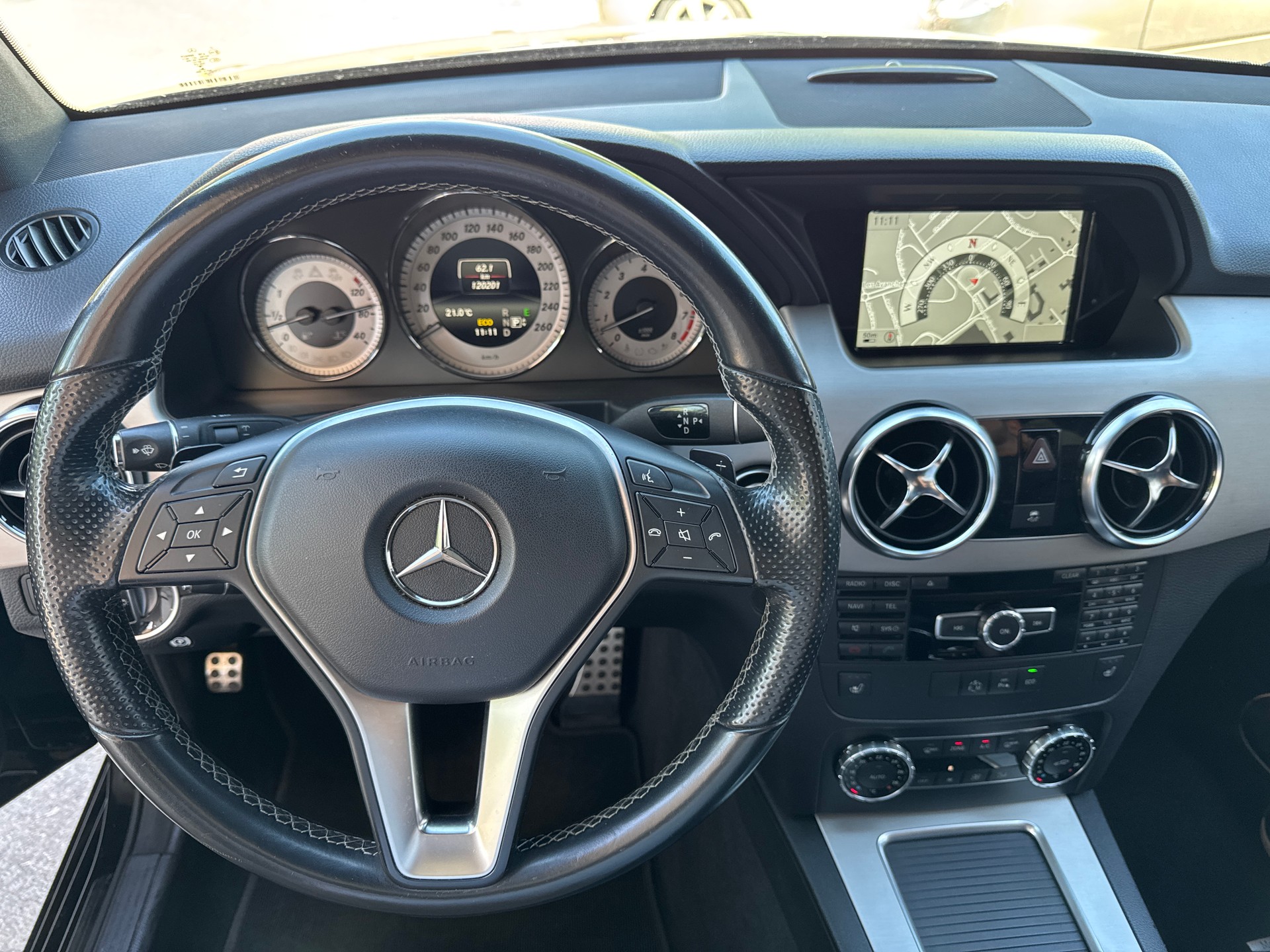 MERCEDES-BENZ GLK 350 4Matic 7G-Tronic-image-11