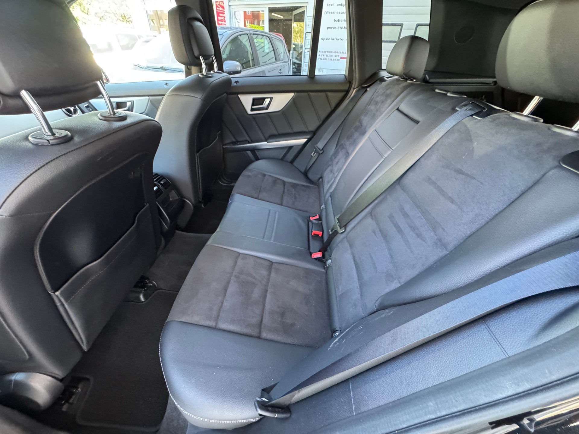 MERCEDES-BENZ GLK 350 4Matic 7G-Tronic-image-8