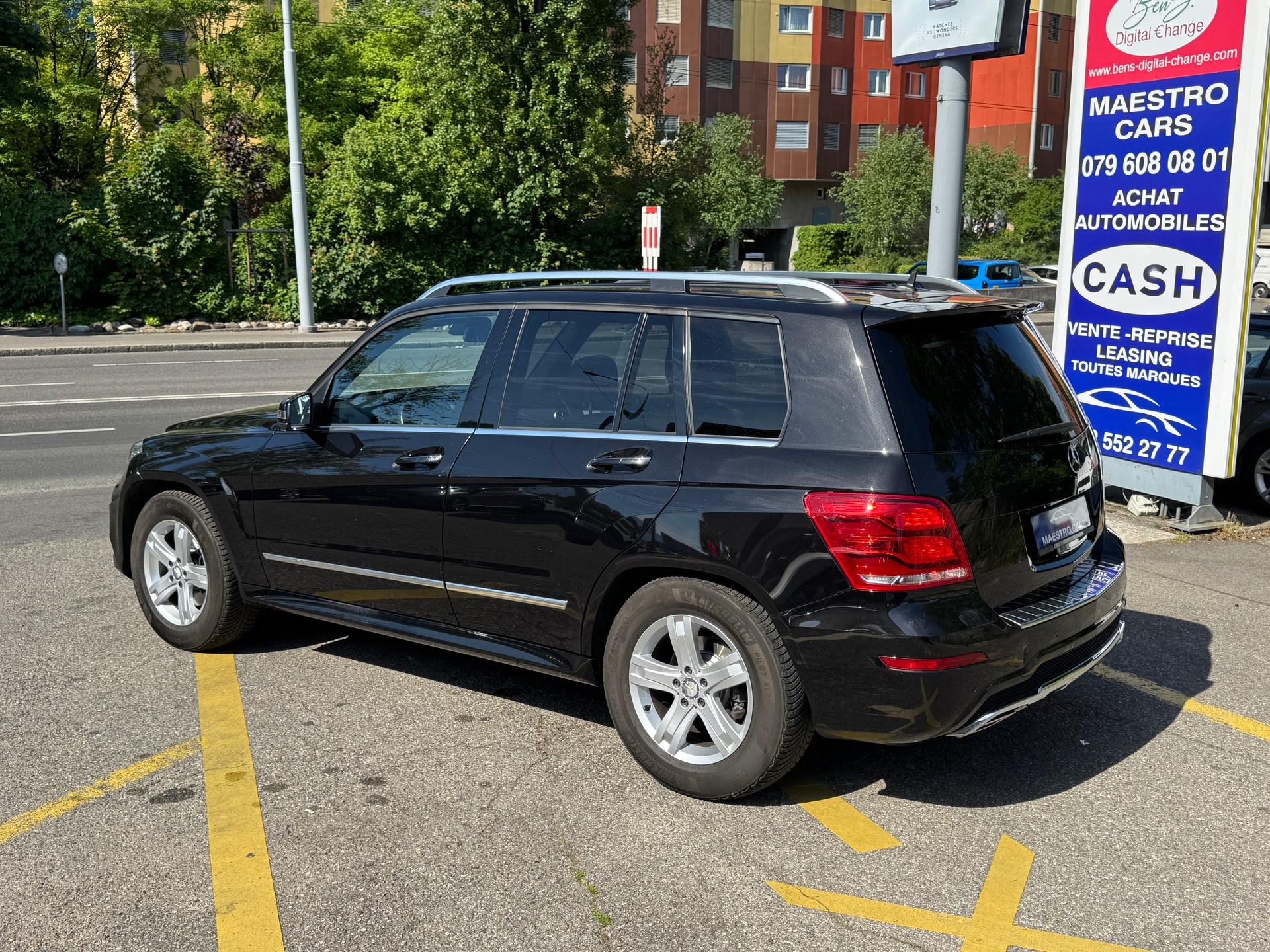 MERCEDES-BENZ GLK 350 4Matic 7G-Tronic-image-4