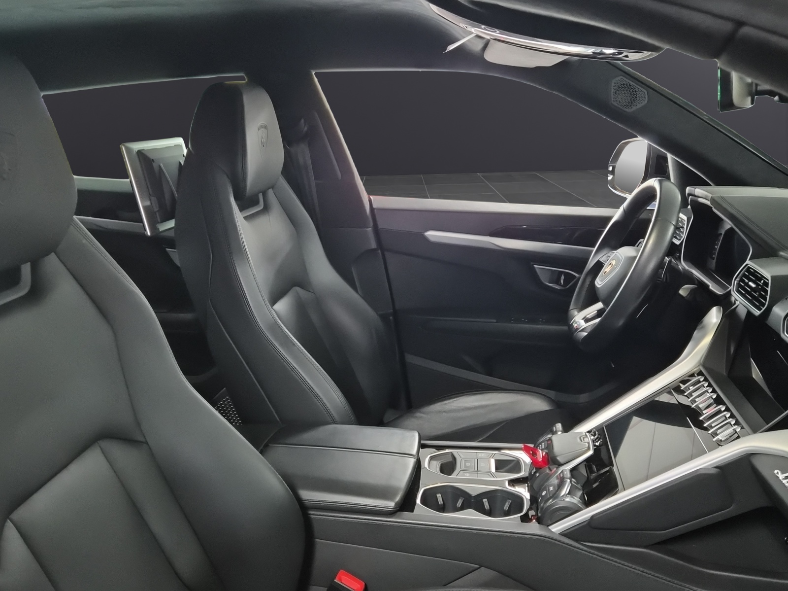 LAMBORGHINI Urus E-Gear-image-5