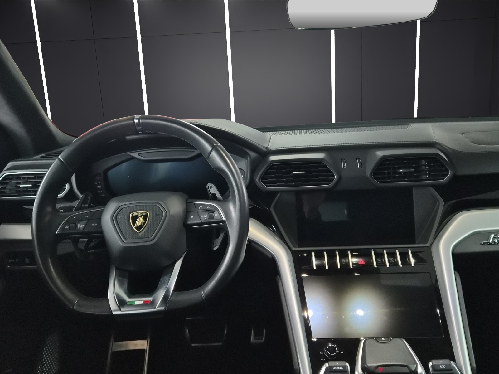 LAMBORGHINI Urus E-Gear-image-4