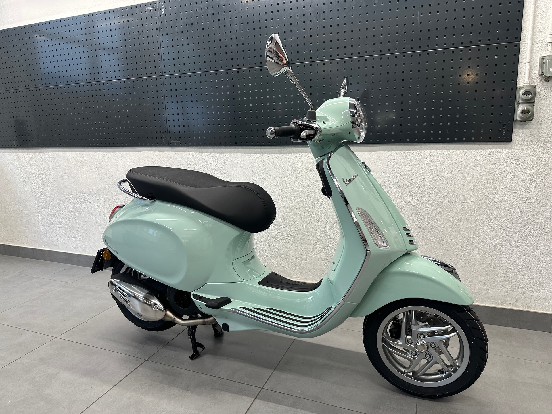 PIAGGIO Vespa Primavera 125 | Klassiker | Stilvoll | 125cc | Neu-image-4