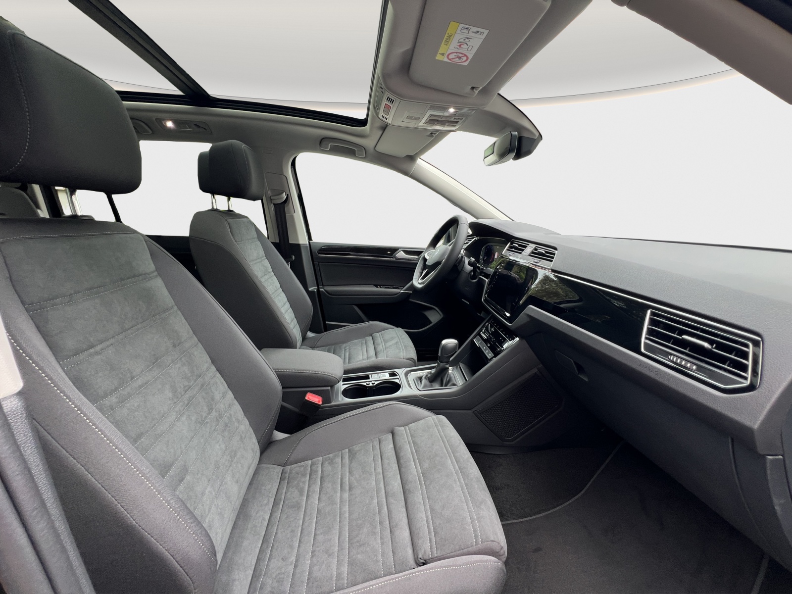 VW Touran 1.5 TSI EVO Highline United DSG-image-9