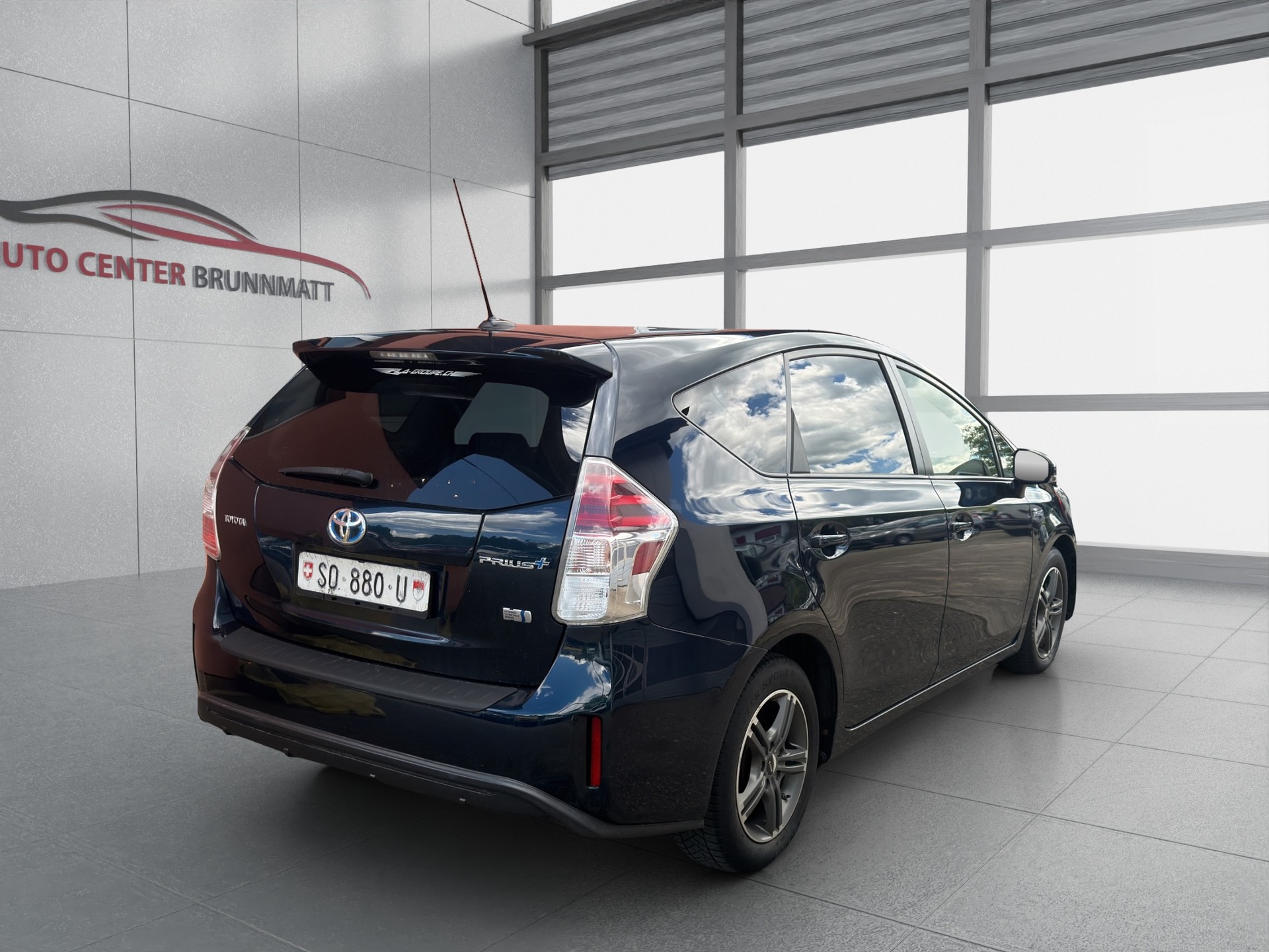 TOYOTA Prius+ 1.8 VVT-i HSD Premium-image-4
