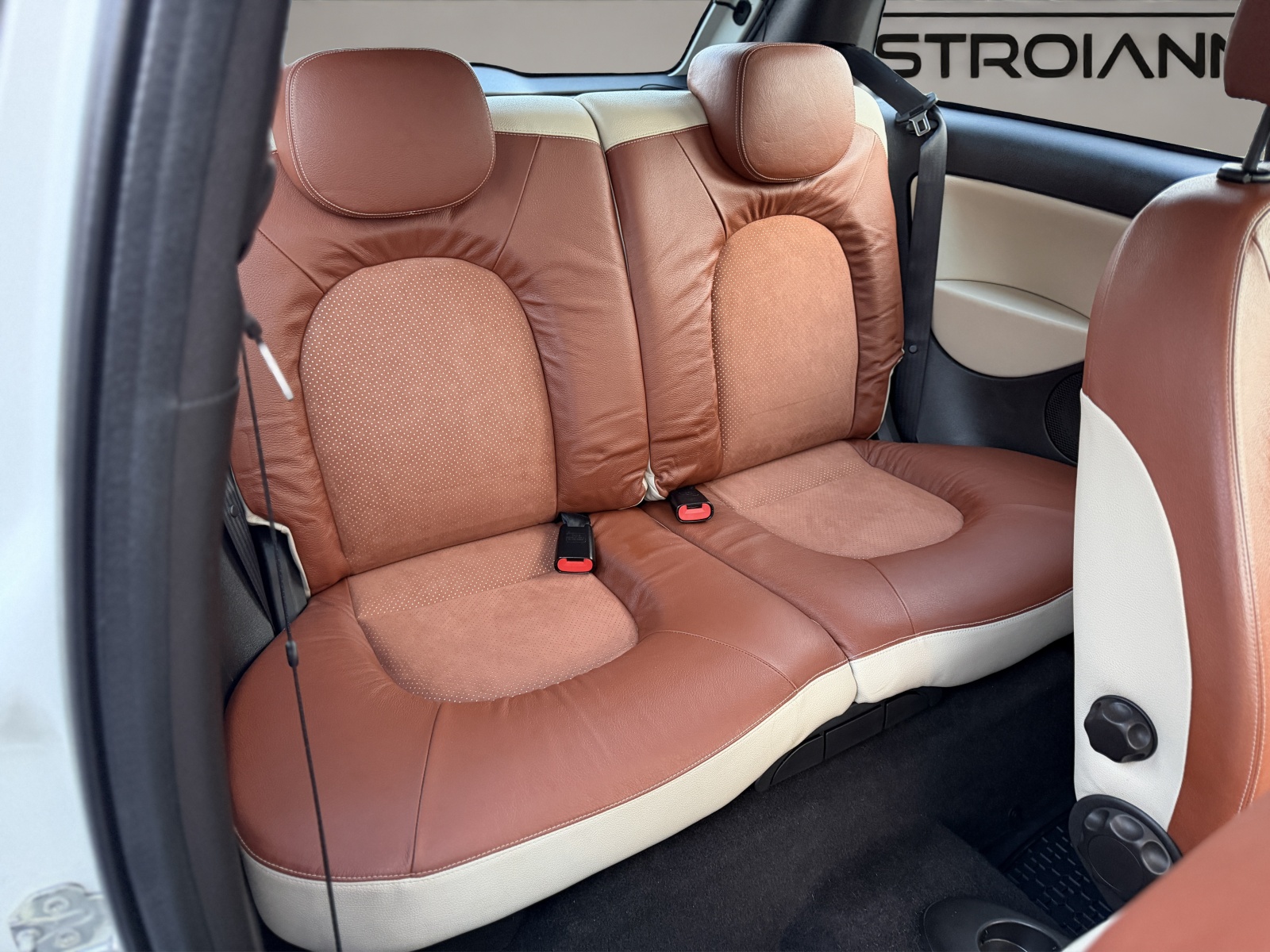LANCIA Ypsilon 1.4 16V Platino-image-18