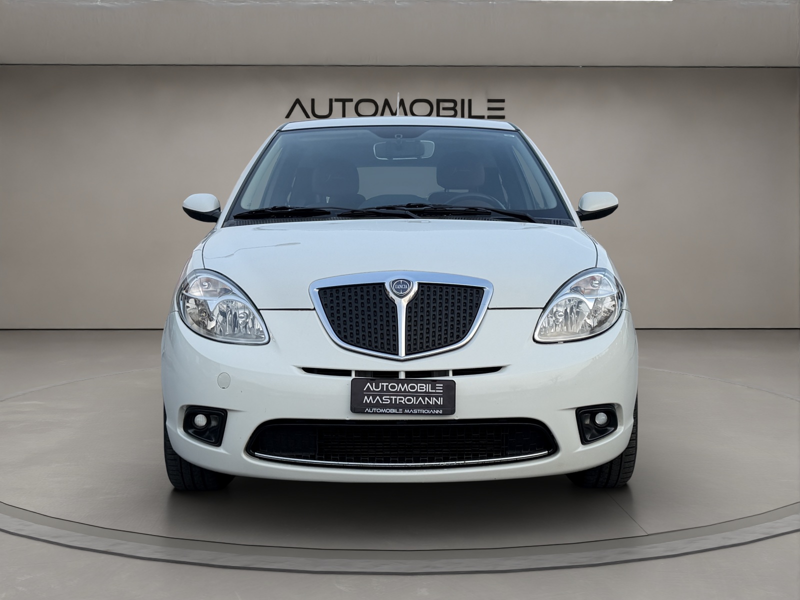 LANCIA Ypsilon 1.4 16V Platino-showroom-element-1