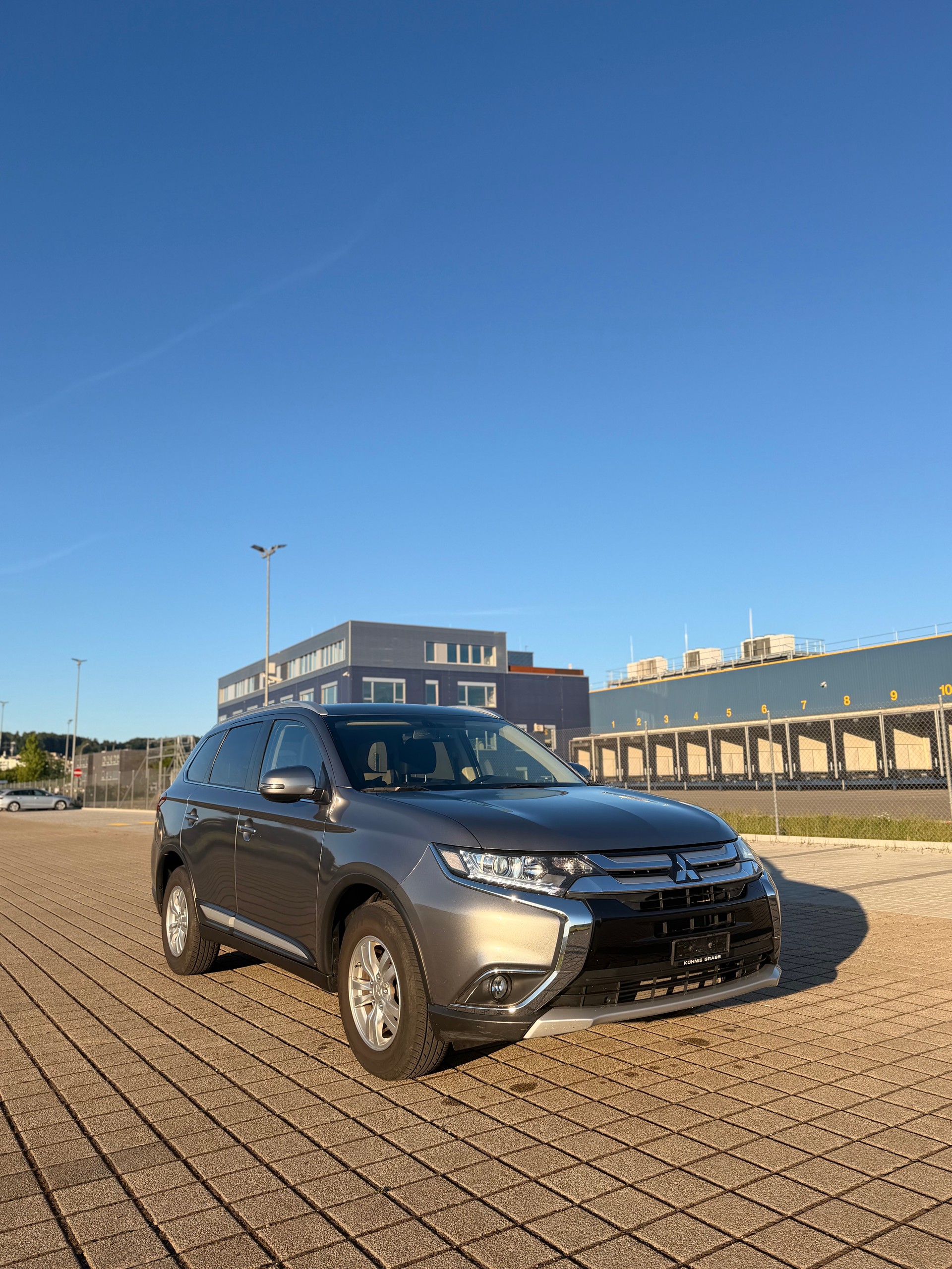 MITSUBISHI Outlander 2.2 DID Value 4WD AHK: 2000KG-image-4