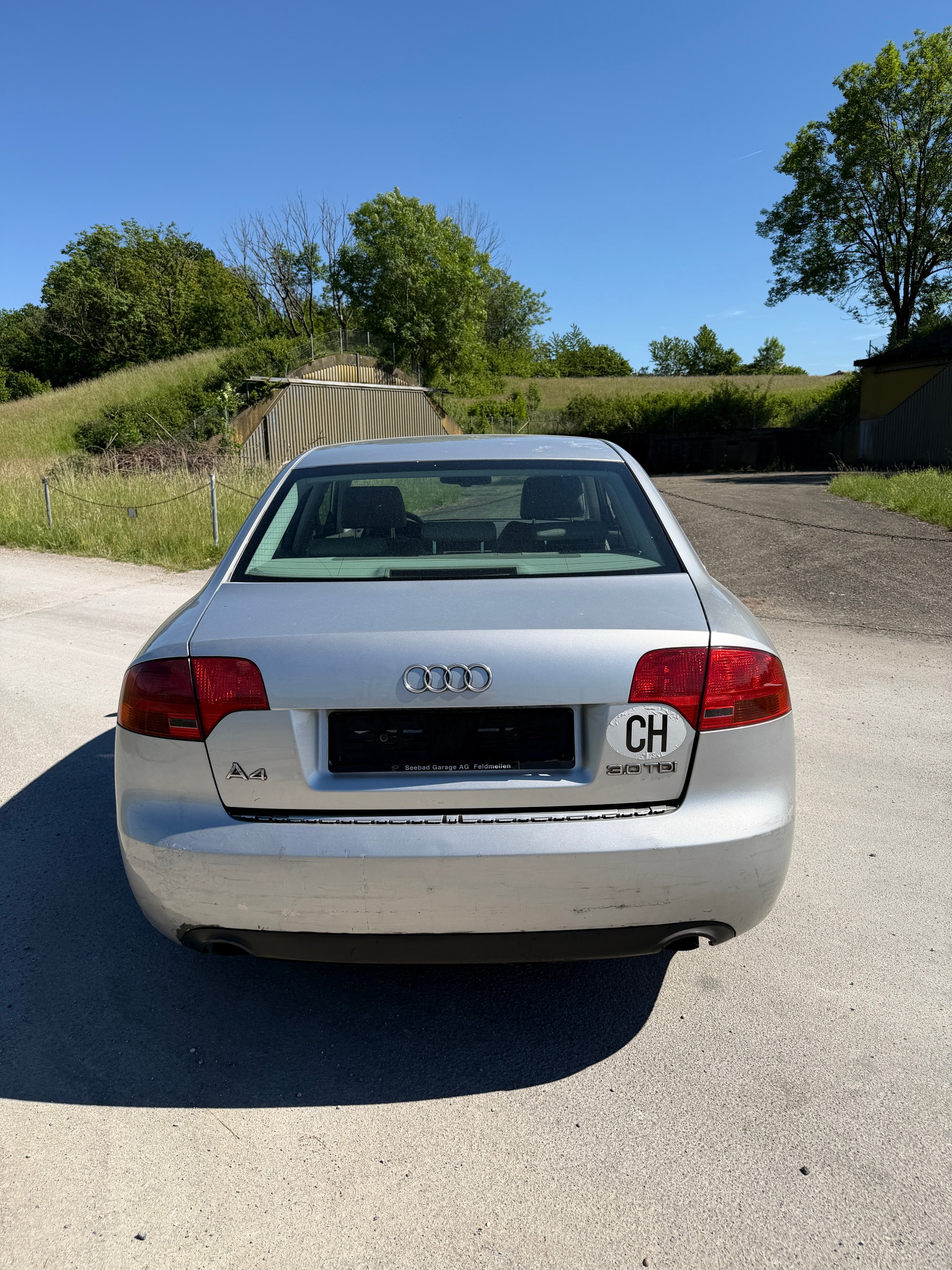 AUDI A4 Limousine 3.0 V6 TDI quattro-image-5