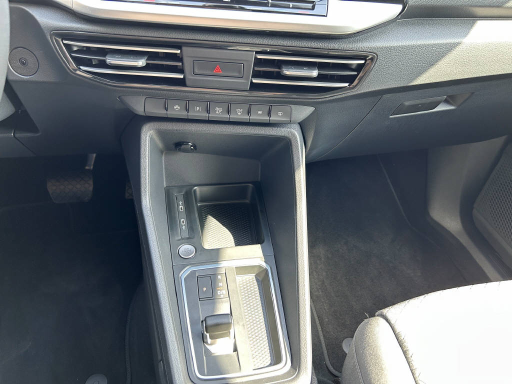 FORD TOURNEO CONNECT Grand 2.0 EcoBlue 122 Titanium Rollstuhl-Umbau-image-19