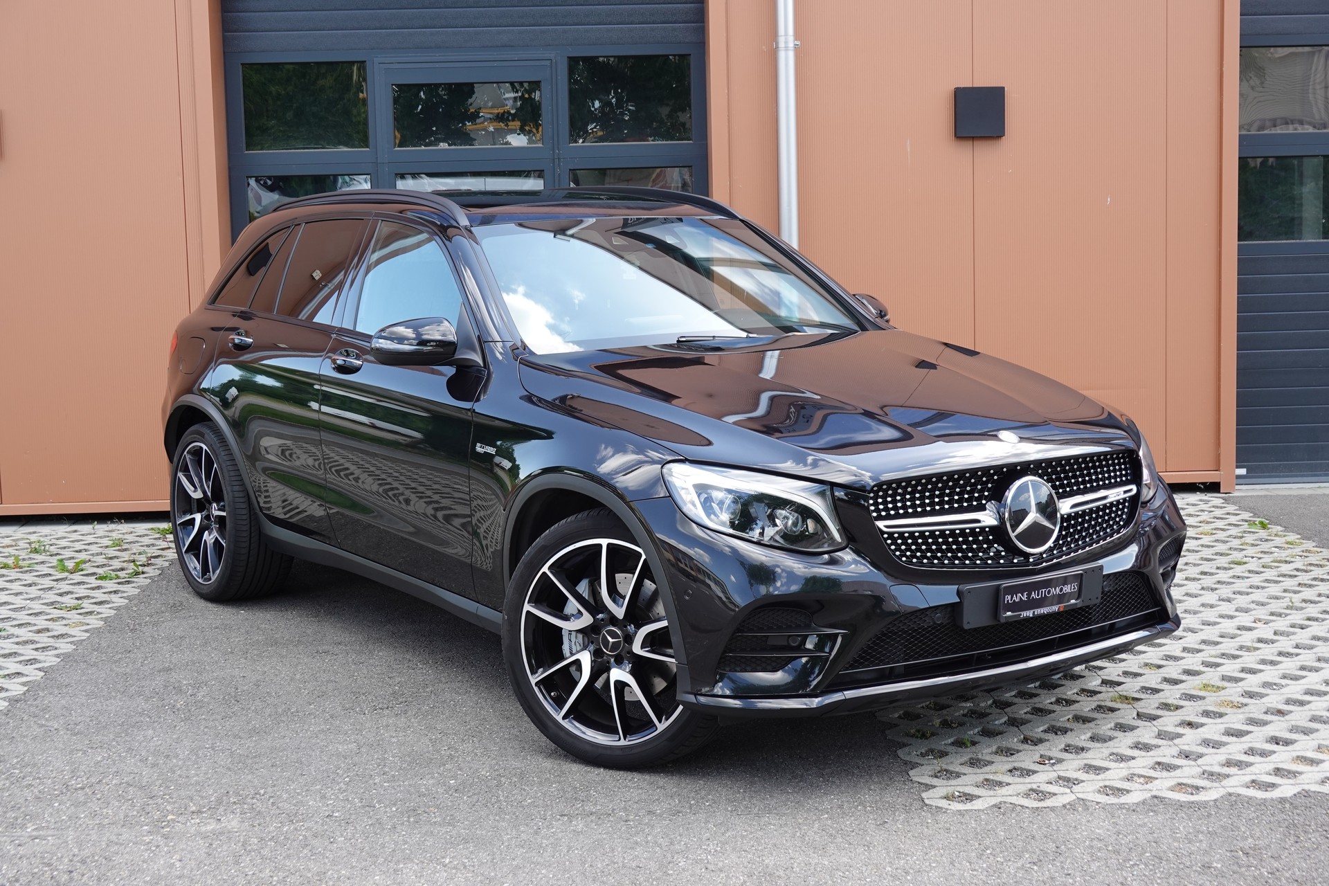 MERCEDES-BENZ GLC 43 AMG - " CH Auto * Toit Ouvrant * Sièges Electriques+Chauffant * GPS * Lumière Ambiance * Sièges chauffant arrière "