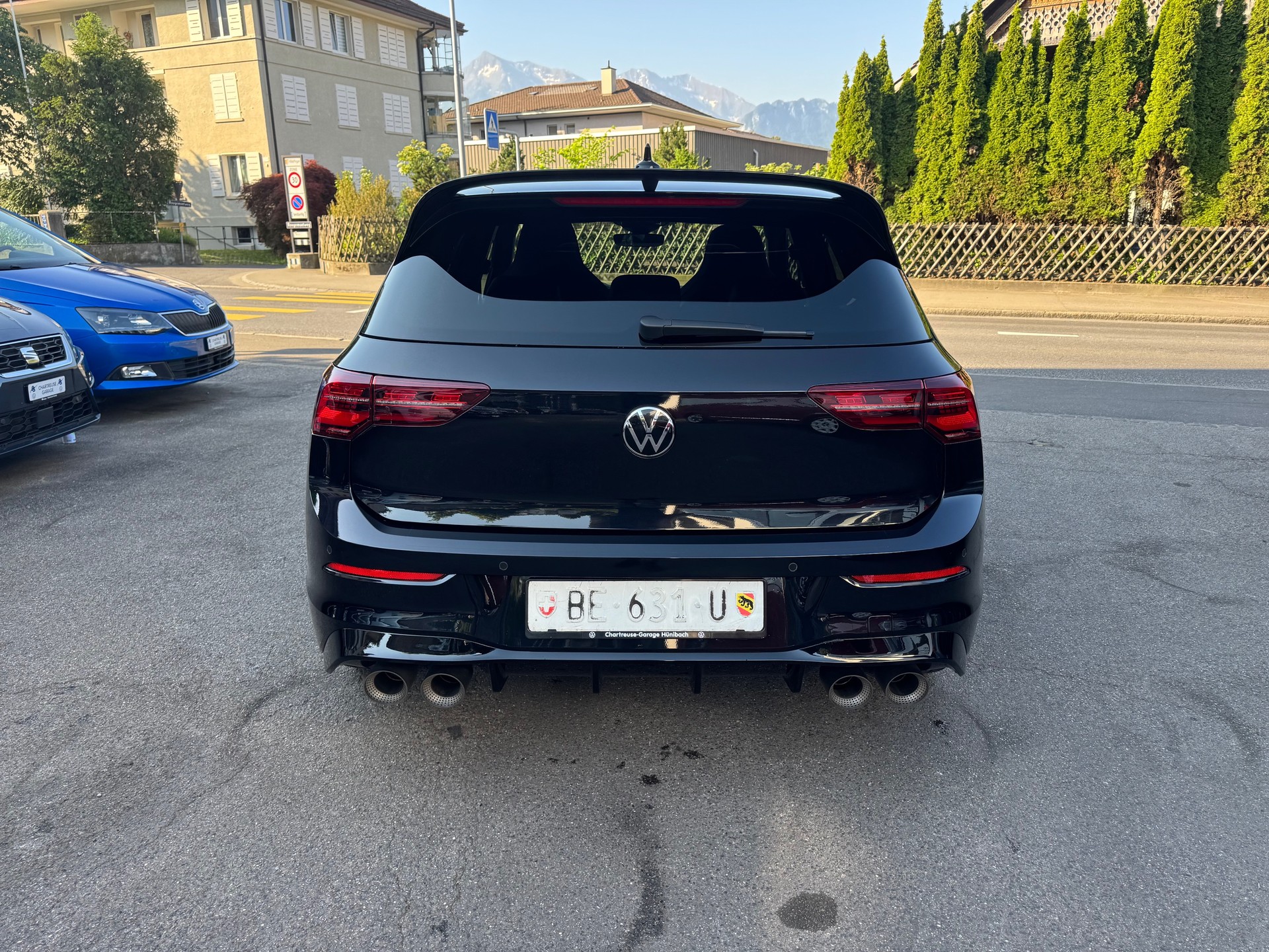 VW Golf 2.0 TSI R DSG 4Motion-image-10
