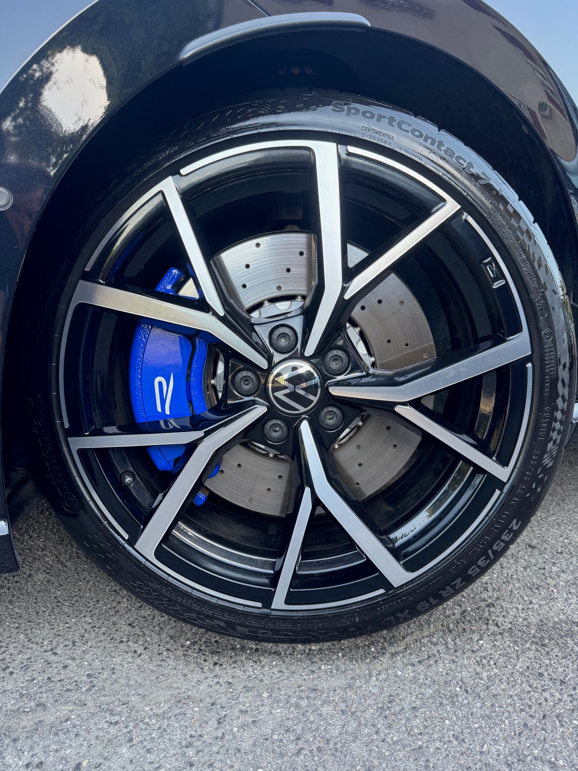 VW Golf 2.0 TSI R DSG 4Motion-showroom-element-1