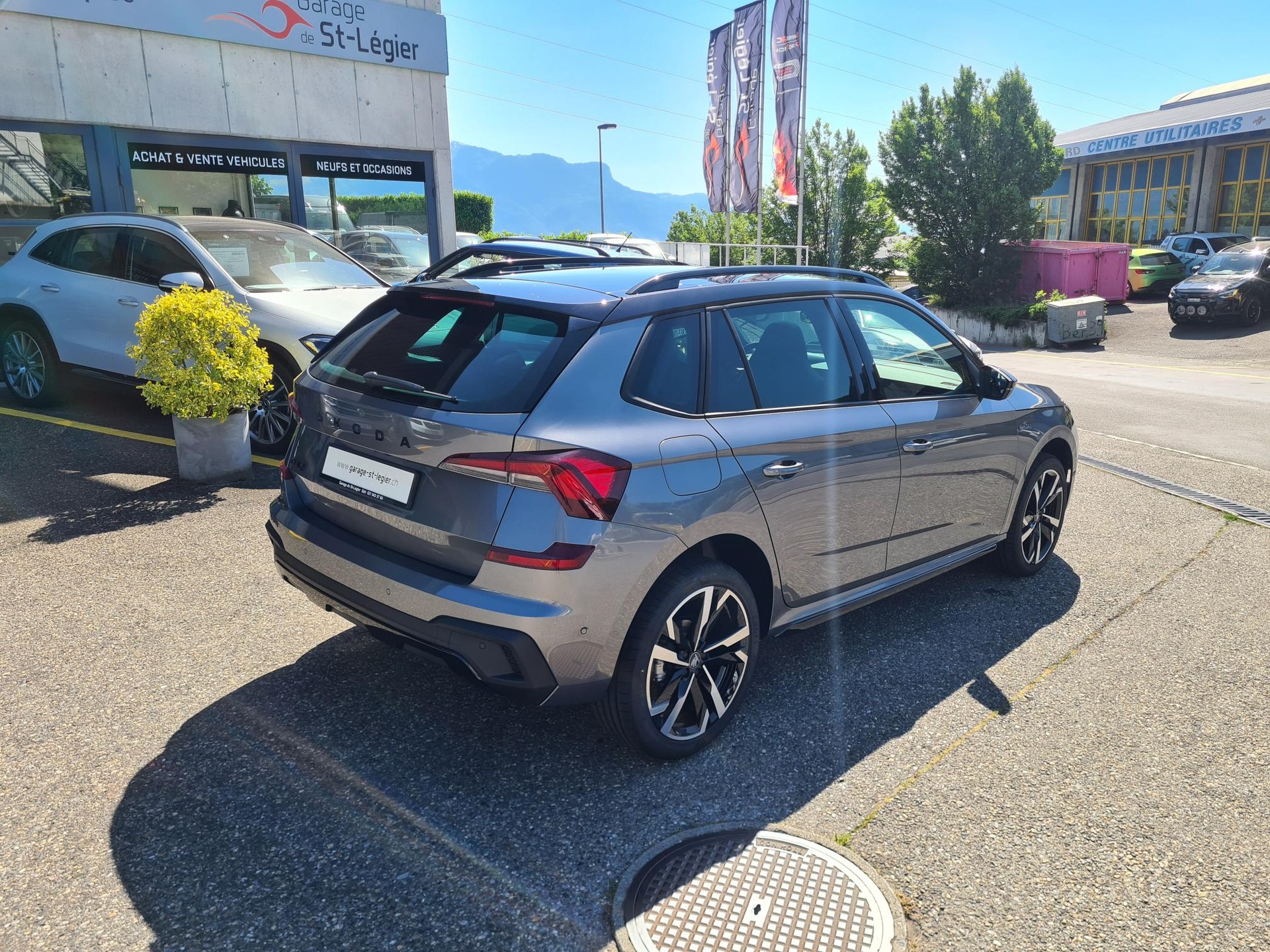 SKODA Kamiq 1.0 TSI Monte Carlo DSG-image-4