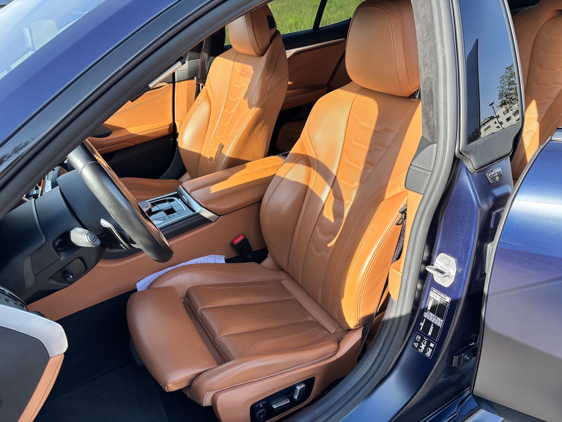 BMW M850i xDrive-image-1