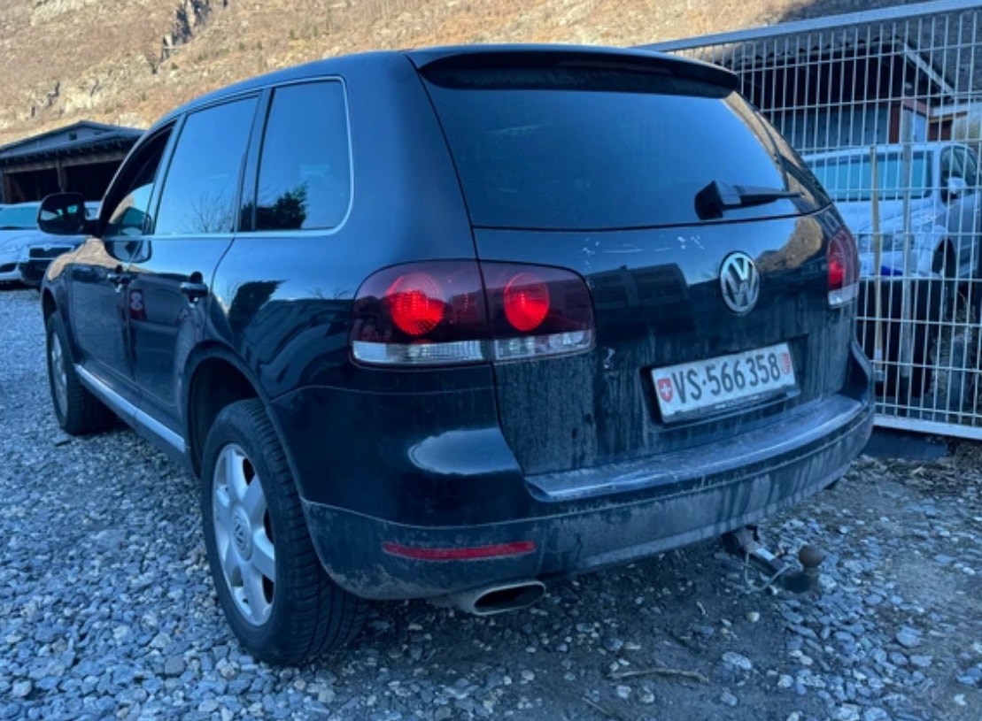 VW Touareg 5.0 TDI V10 Automatic-image-4