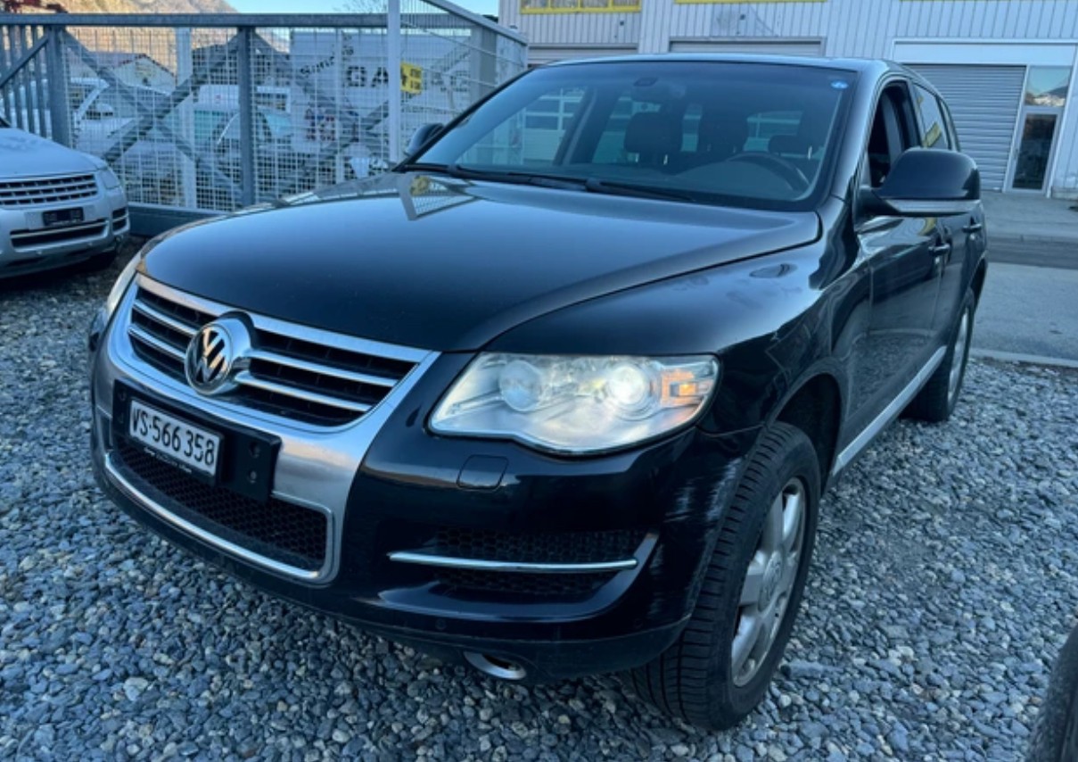 VW Touareg 5.0 TDI V10 Automatic-image-6