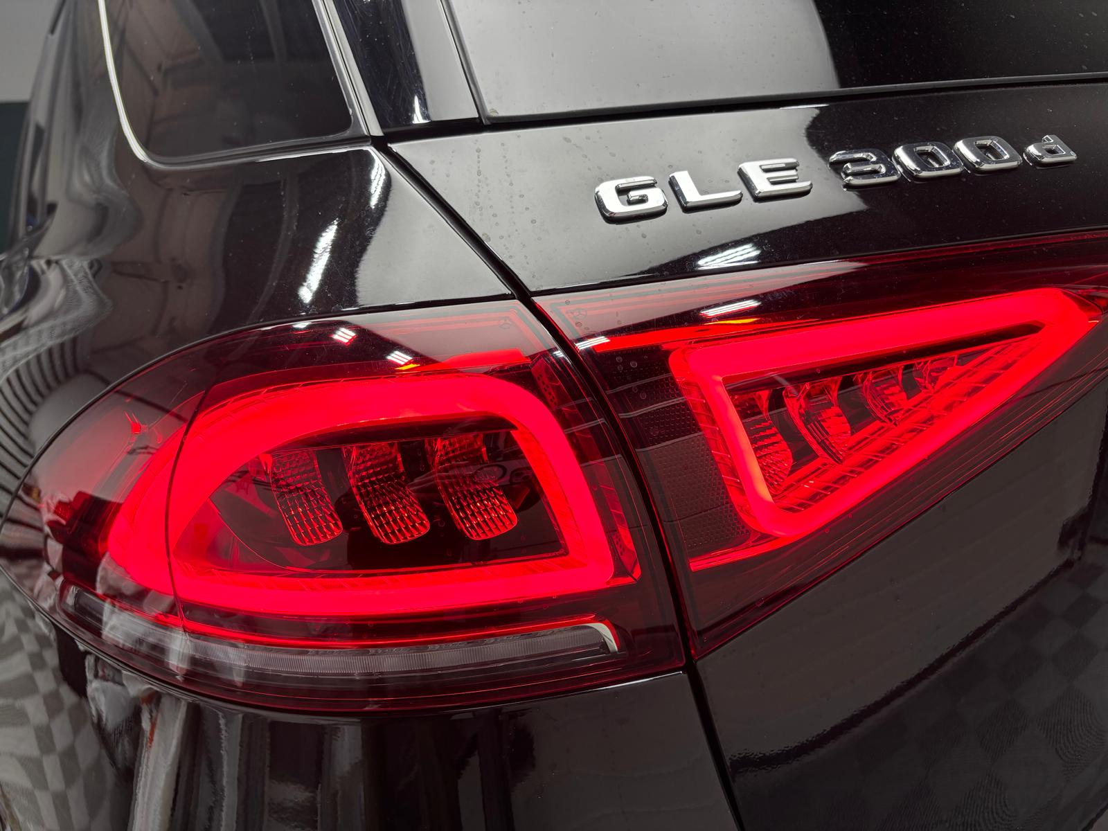 MERCEDES-BENZ GLE 300 d 4Matic AMG Line 9G-Tronic - Attelage-image-10