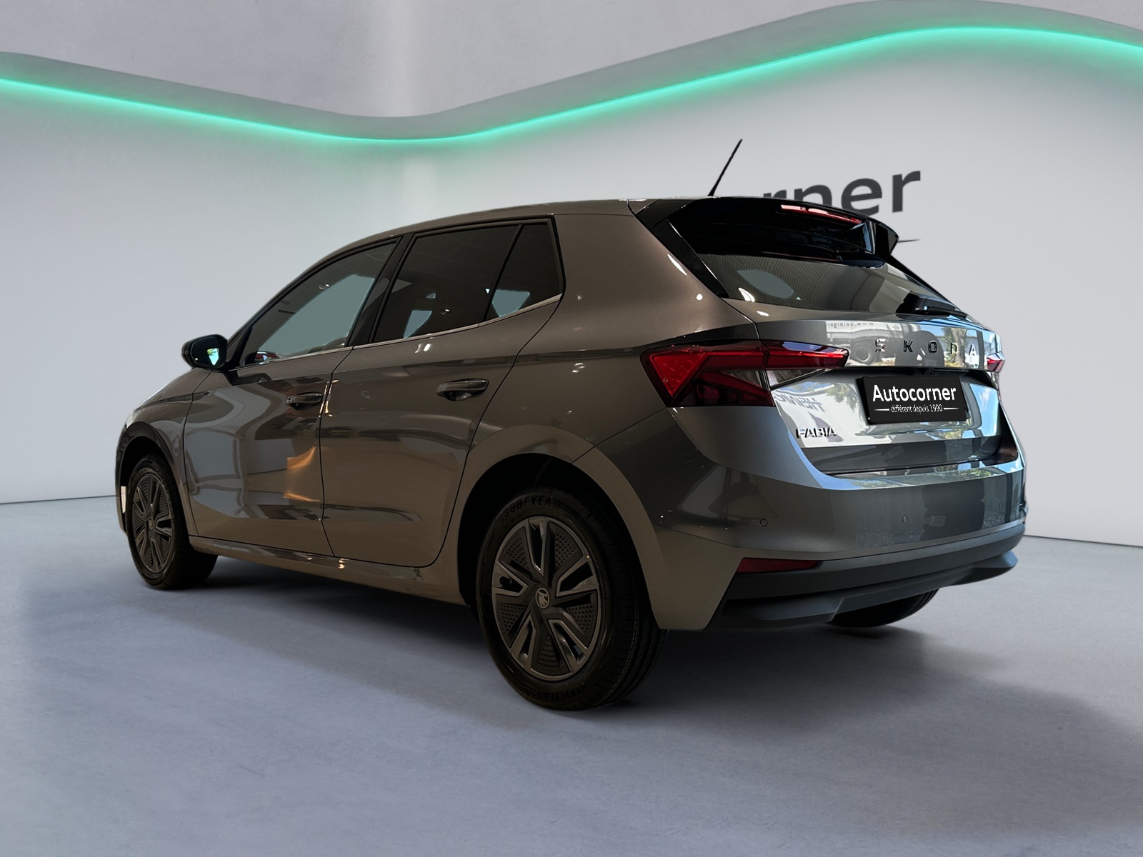 SKODA Fabia 1.0 TSI Dynamic DSG-showroom-element-2